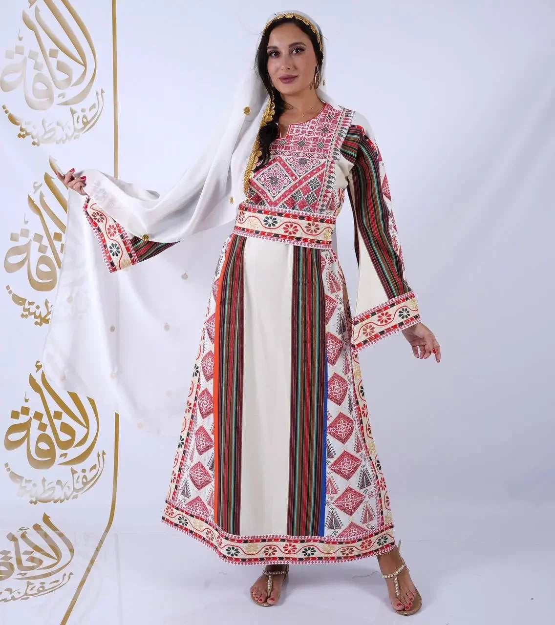 Trendy Majdlawi Thoub: Tradition Meets Modern Style Palestinian Elegance