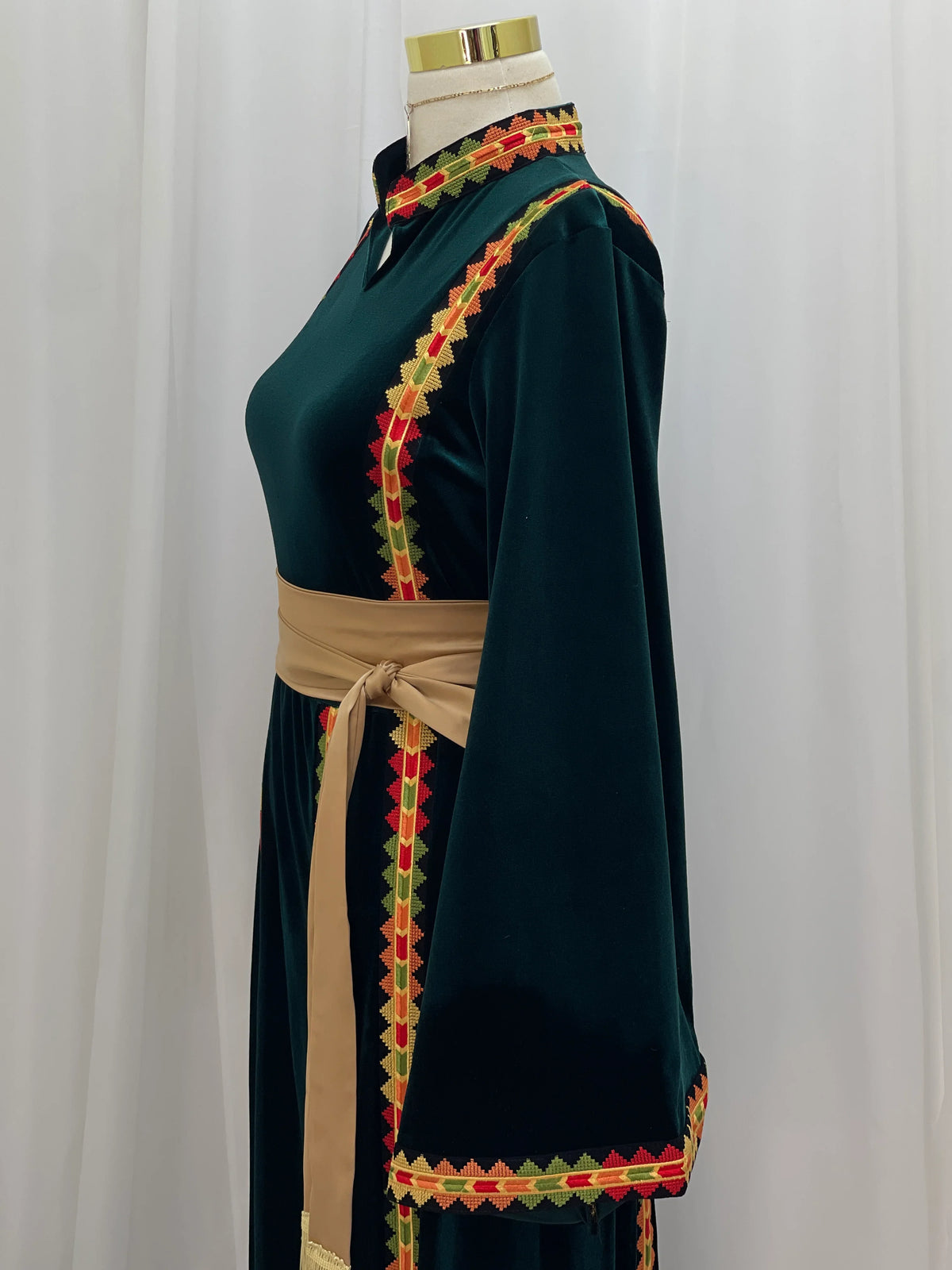 Manajel Grace Velvet Thobe - Palestinian Elegance