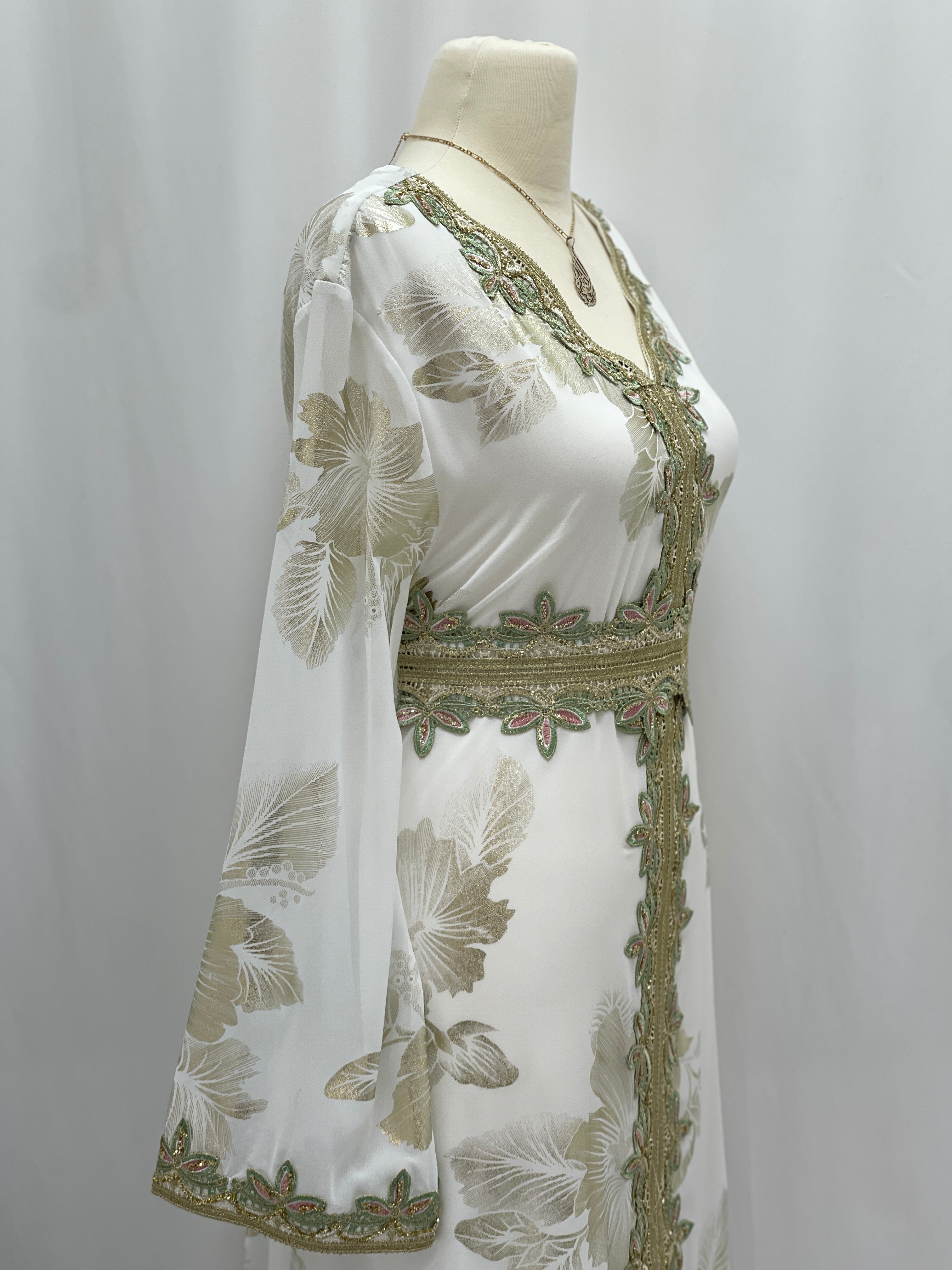 Ethereal Bloom Kaftan – Soft, Flowing Elegance