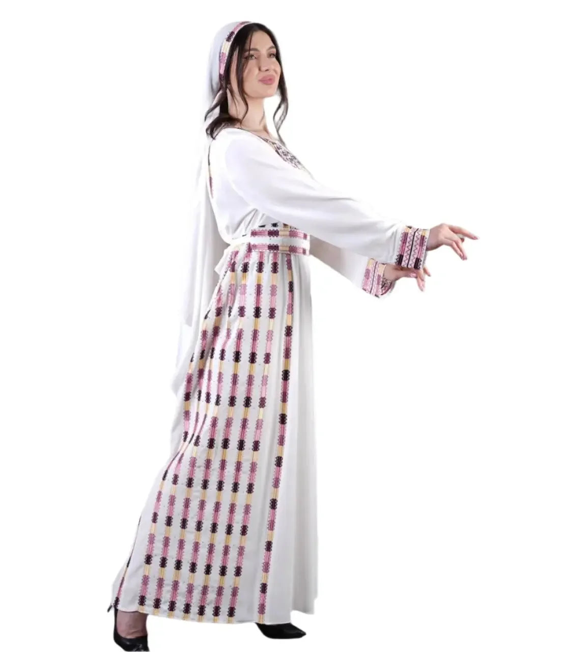 Unique Embroidery Manjal Thoub: Elegance and Intricate Craftsmanship Palestinian Elegance