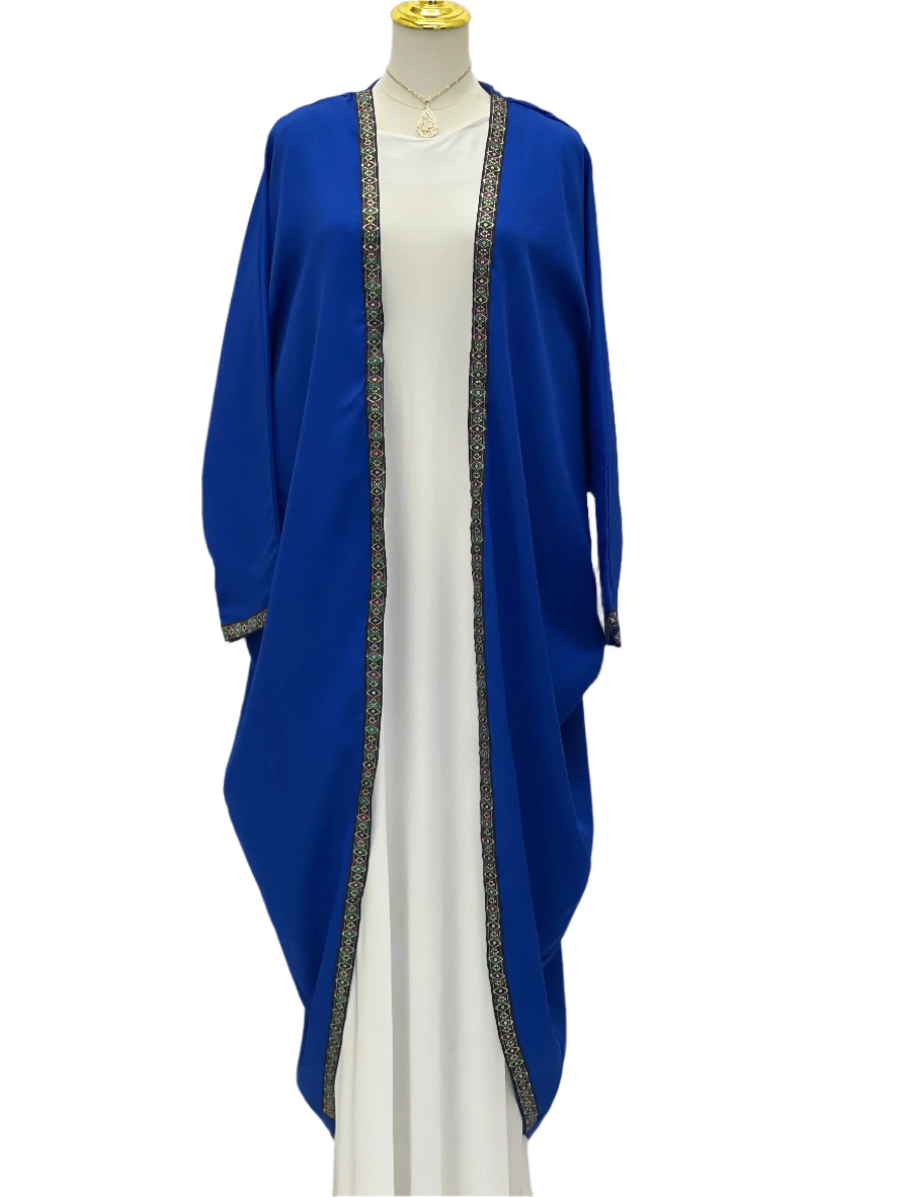Versatile Elegance: Janna Cardigan Palestinian Elegance
