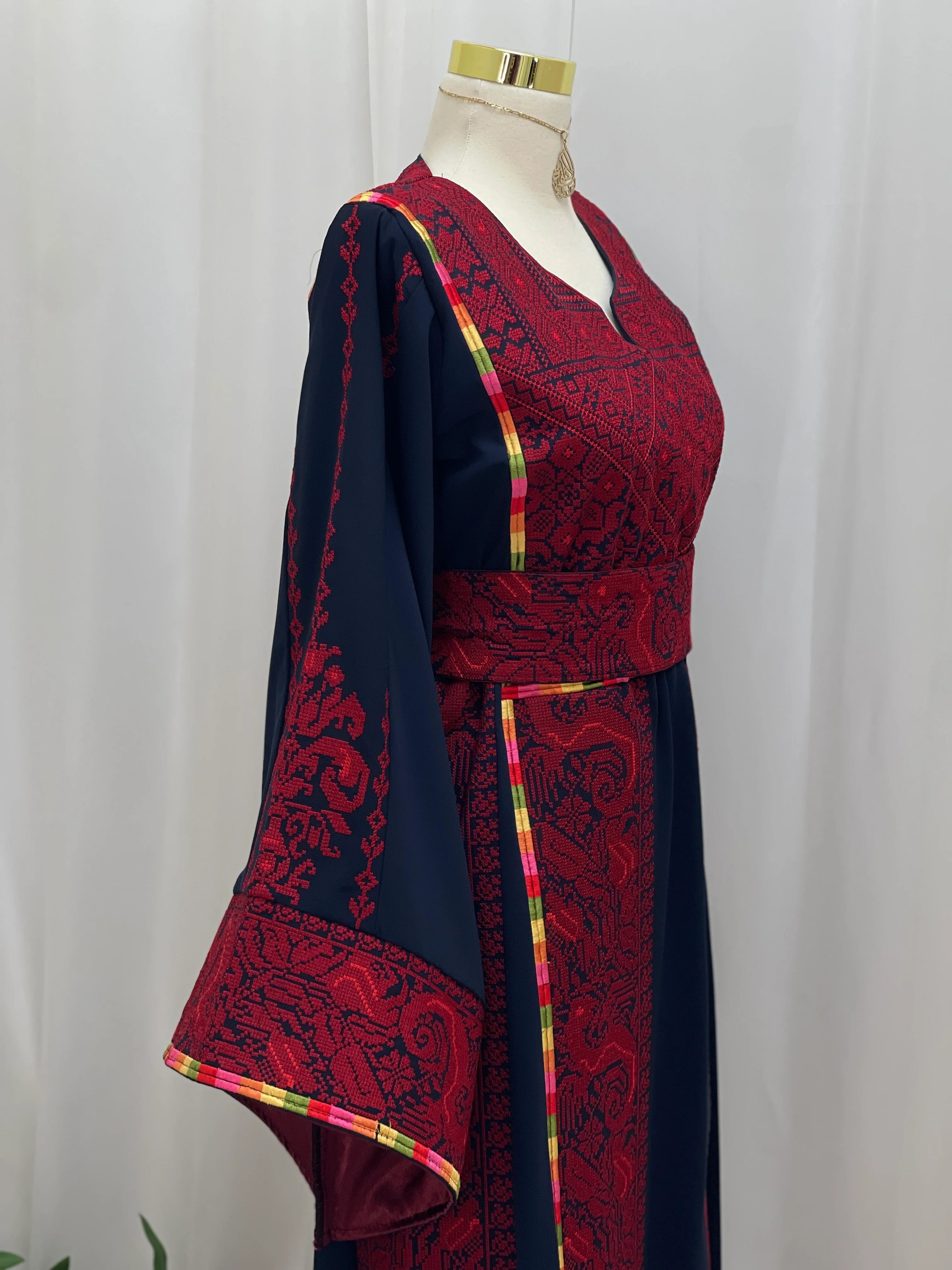 Dragon Heritage Embroidered Thobe