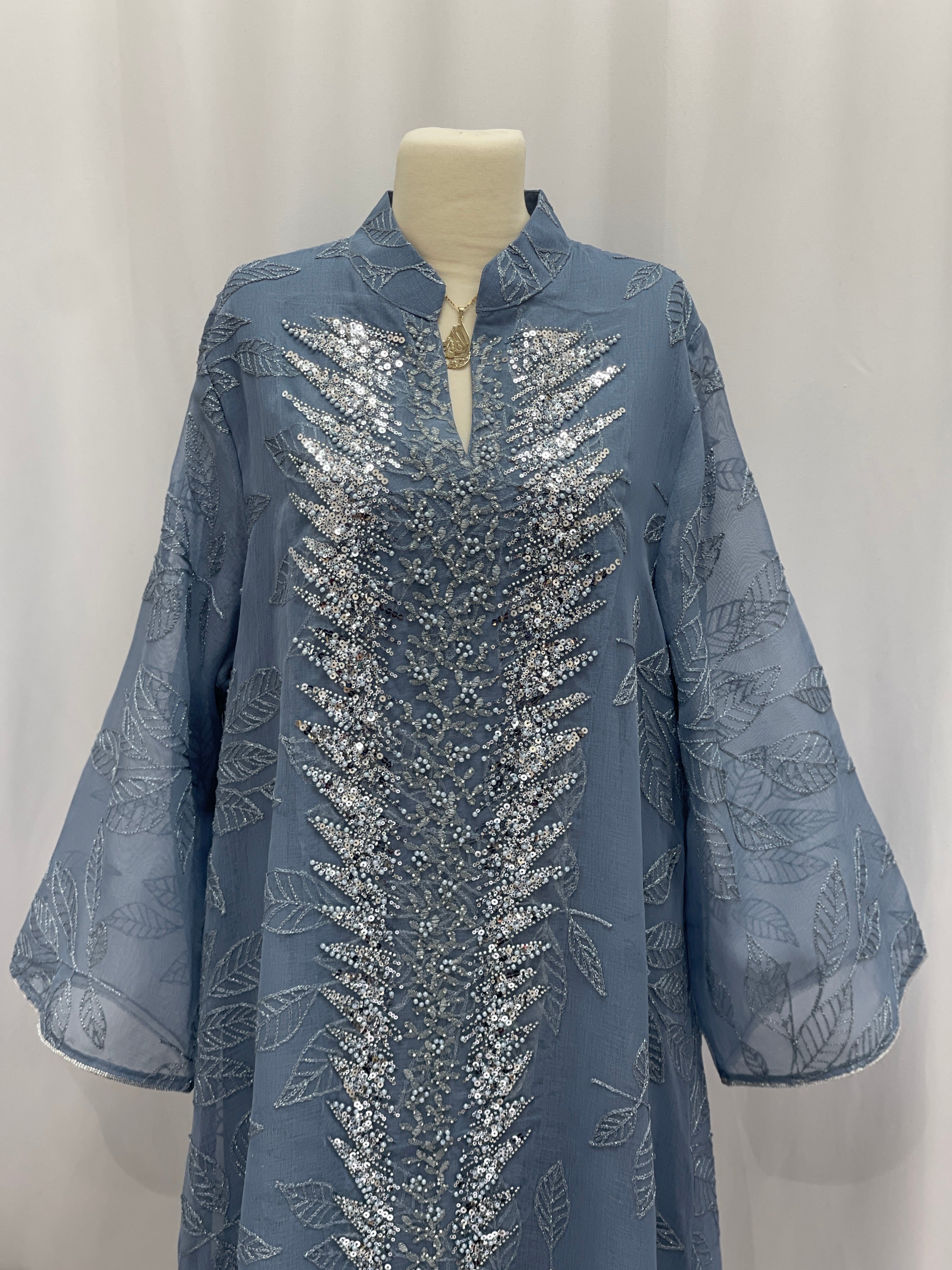 Elegance Kaftan – Flowing Comfort & Style