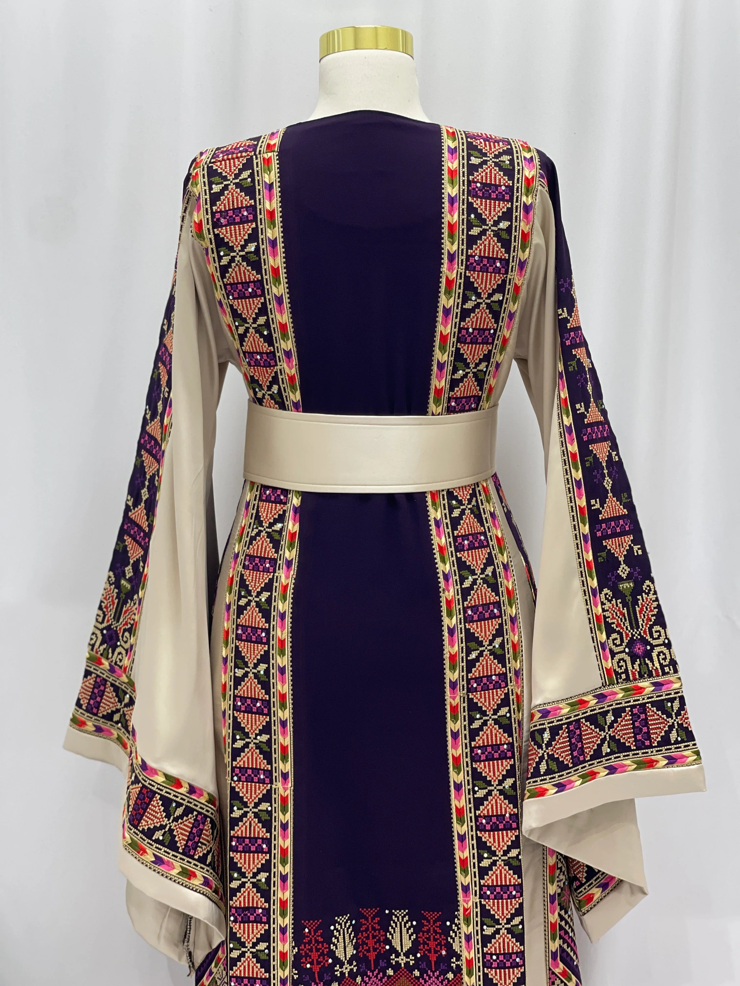 Diwan Embroidered Thoub | Elegant Heritage Palestinian Wear