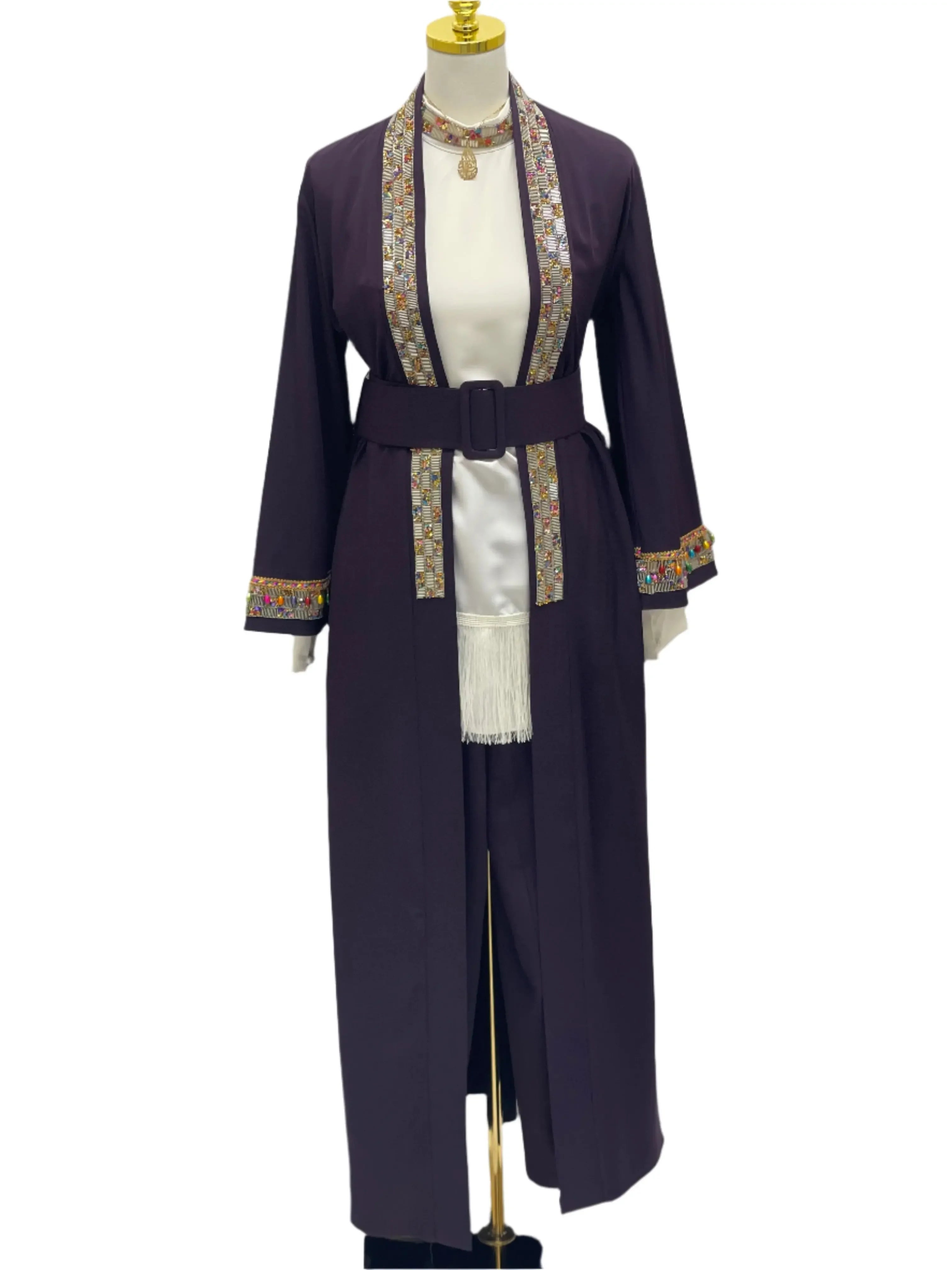 Timeless Elegance: Fancy Modesty Set Palestinian Elegance