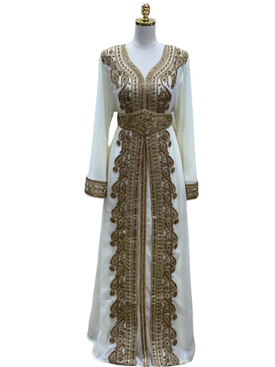 Unique Kaftan: Standout Style and Comfort - Palestinian Elegance