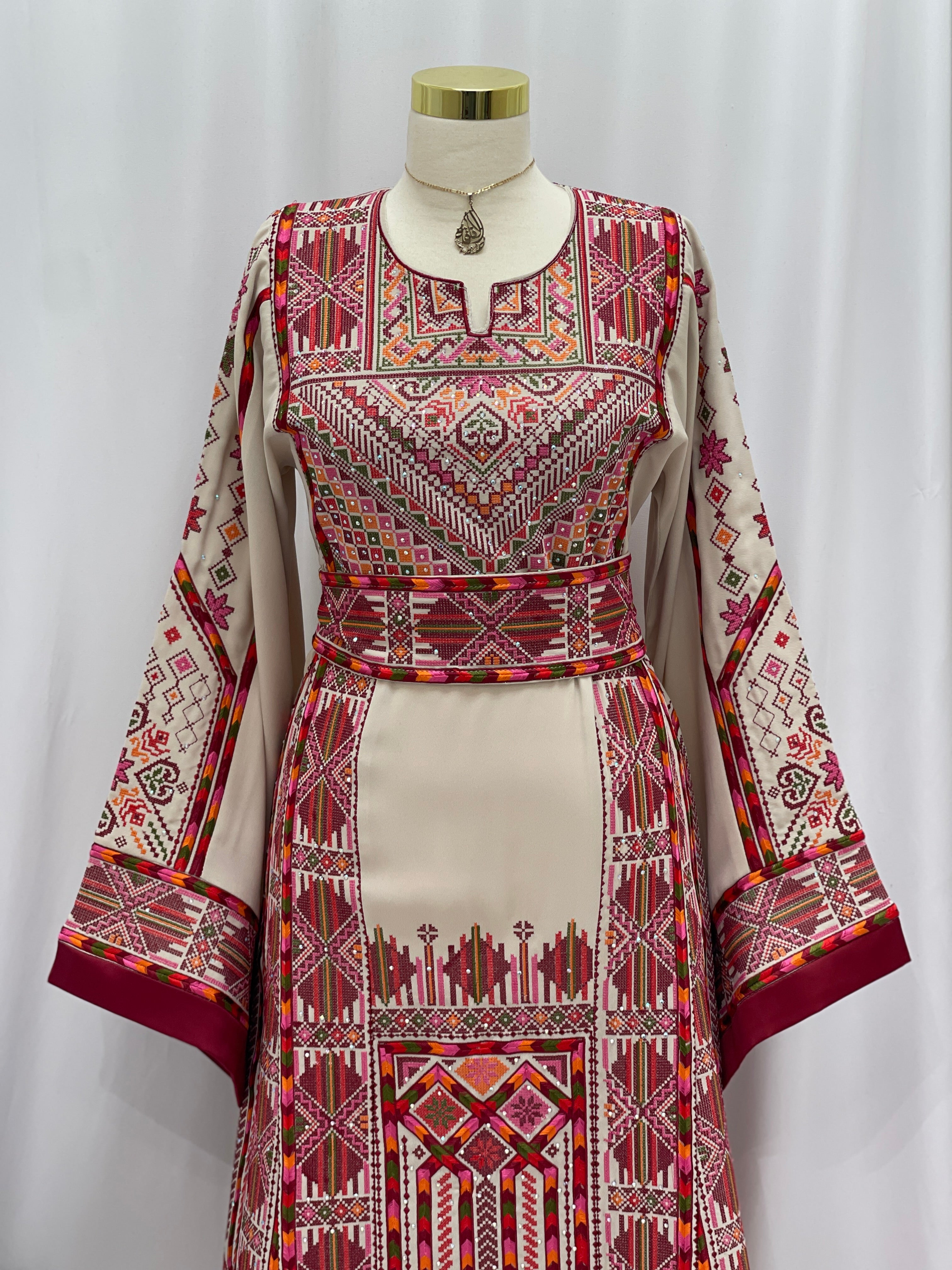 Eliana Embroidered Thobe