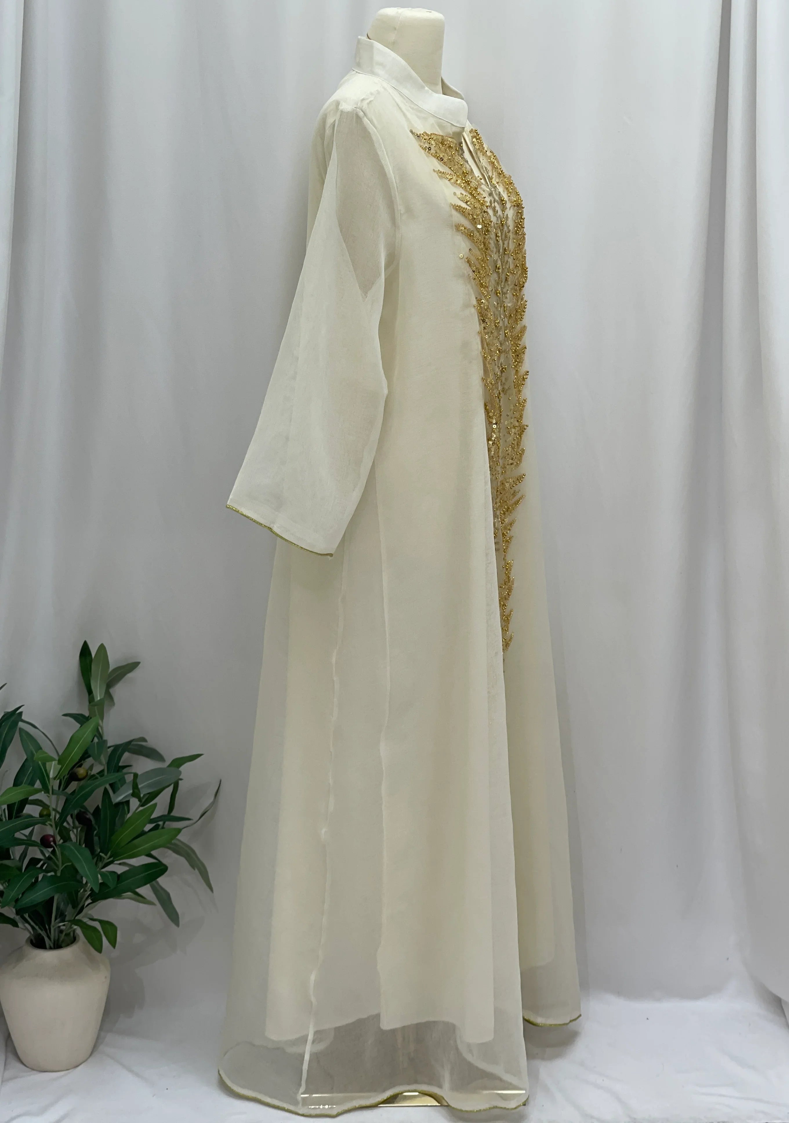 Elegance Kaftan – Flowing Comfort & Style