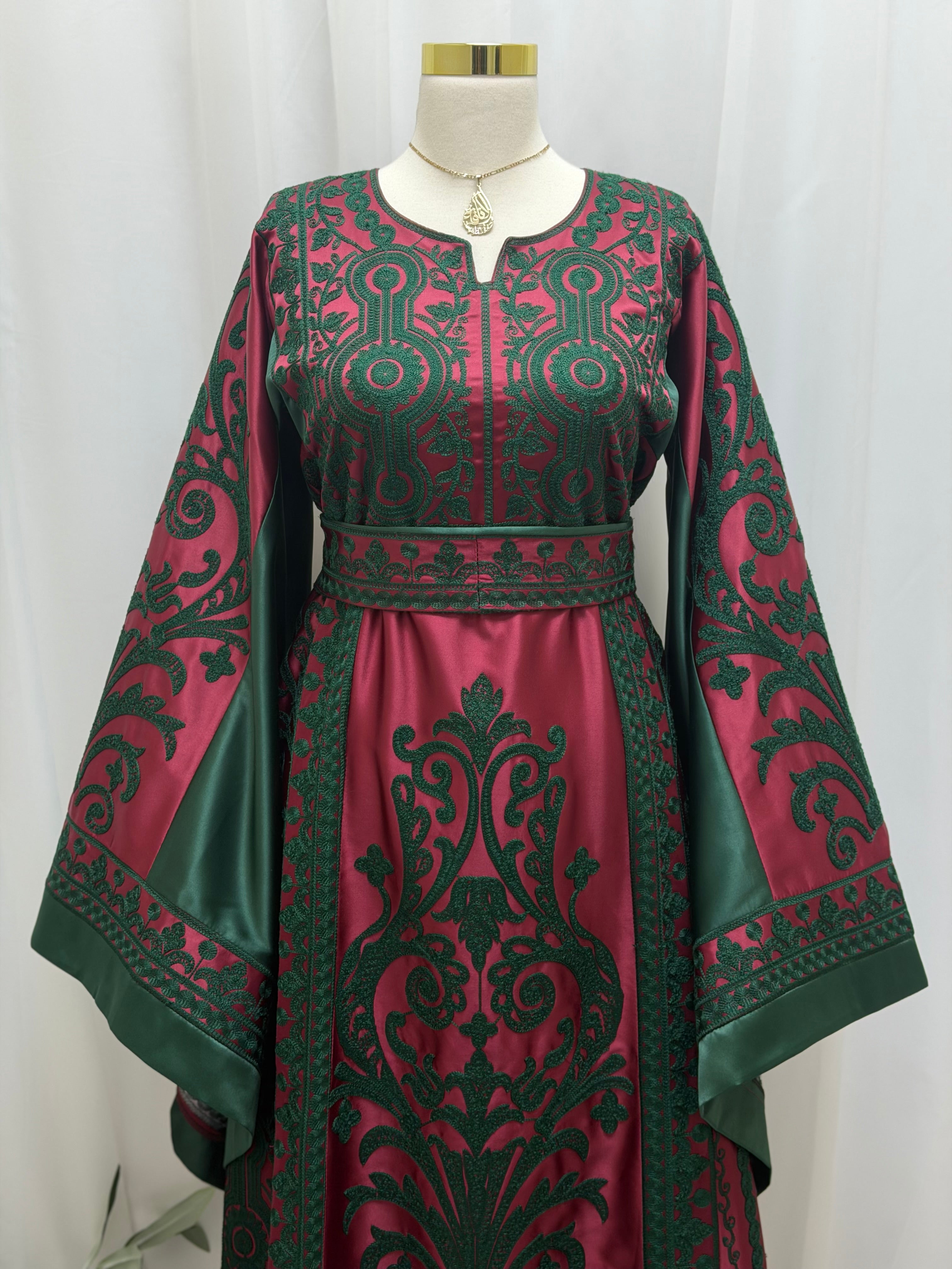 Thobe Jawharat Al-Zamrud