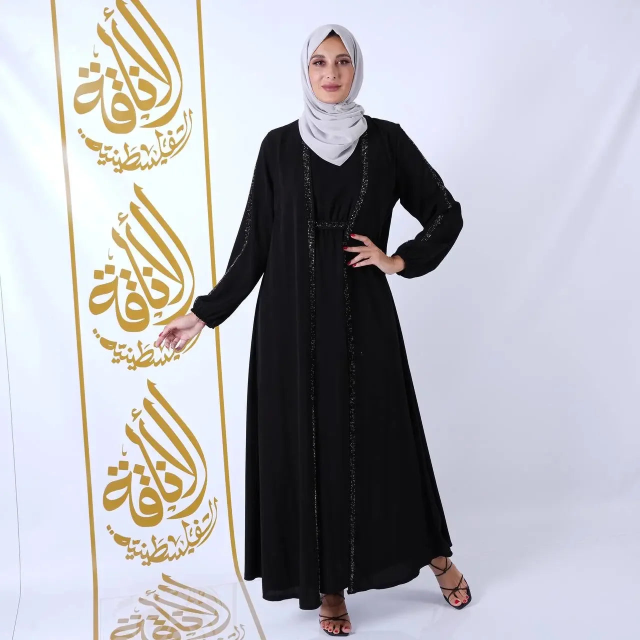 Classic Abaya: Timeless Elegance and Sophisticated Style Palestinian Elegance