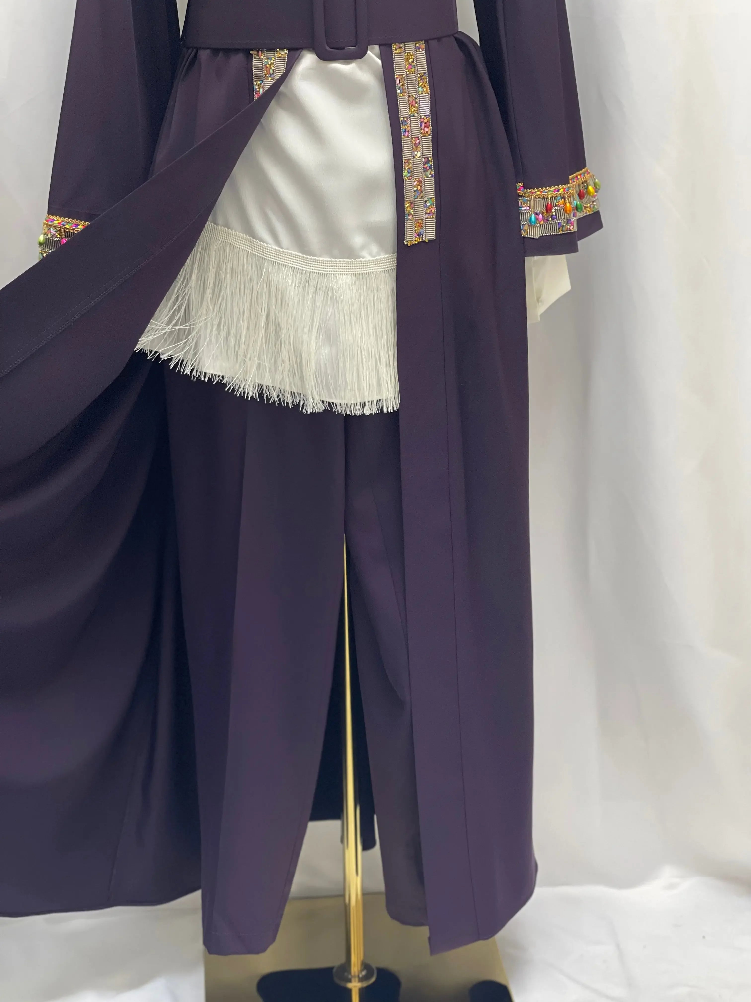 Timeless Elegance: Fancy Modesty Set Palestinian Elegance