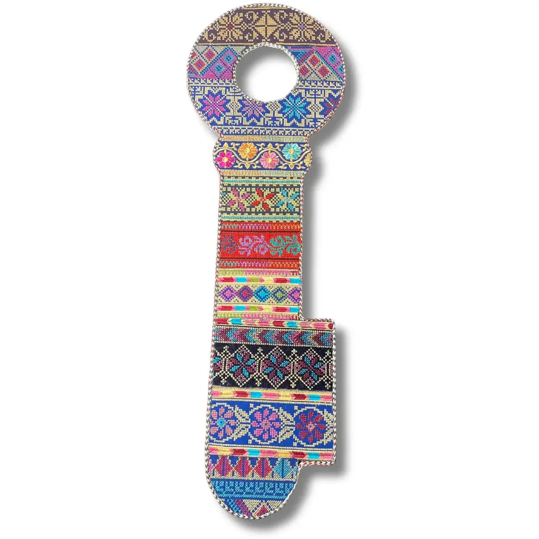 Key-Shaped Tatreez Home Decor - High-Quality Craftsmanship Palestinian Elegance