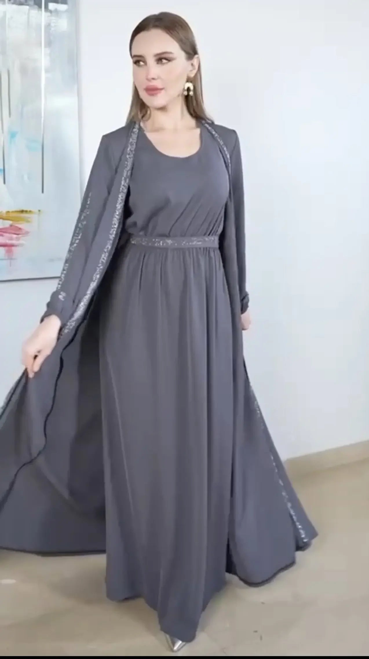 Classic Abaya: Timeless Elegance and Sophisticated Style Palestinian Elegance