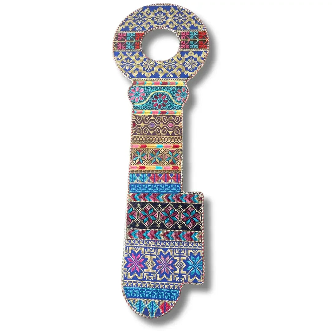 Key-Shaped Tatreez Home Decor - High-Quality Craftsmanship Palestinian Elegance