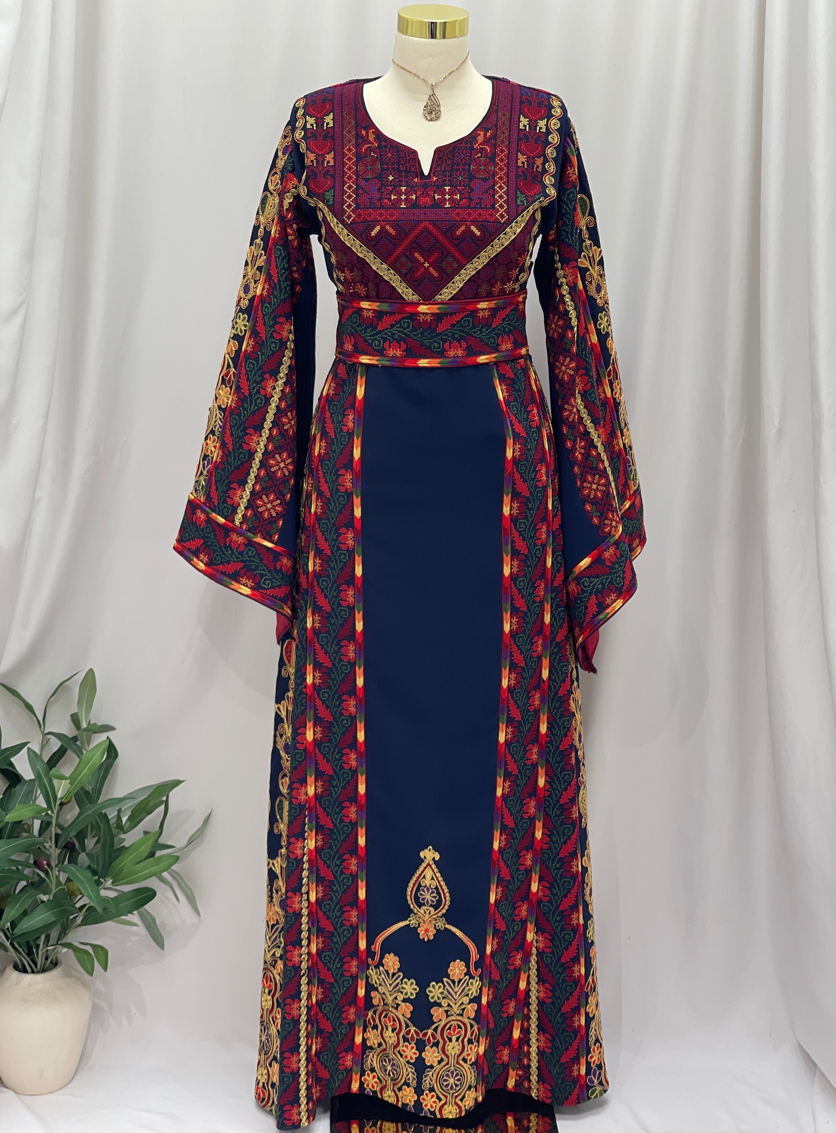 Al Quds Heritage Embroidered Thobe