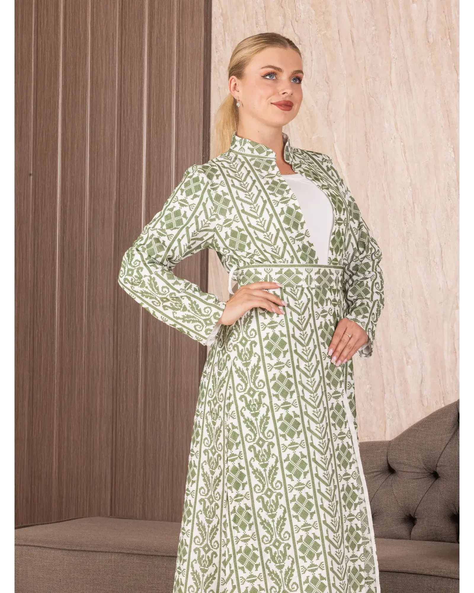 Embroidered Long Cardigan: Elegance and Sophistication Palestinian Elegance