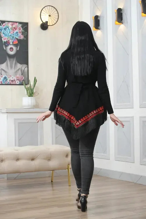 Craftsmanship at Its Finest: Intricate Embroidery Vest Palestinian Elegance