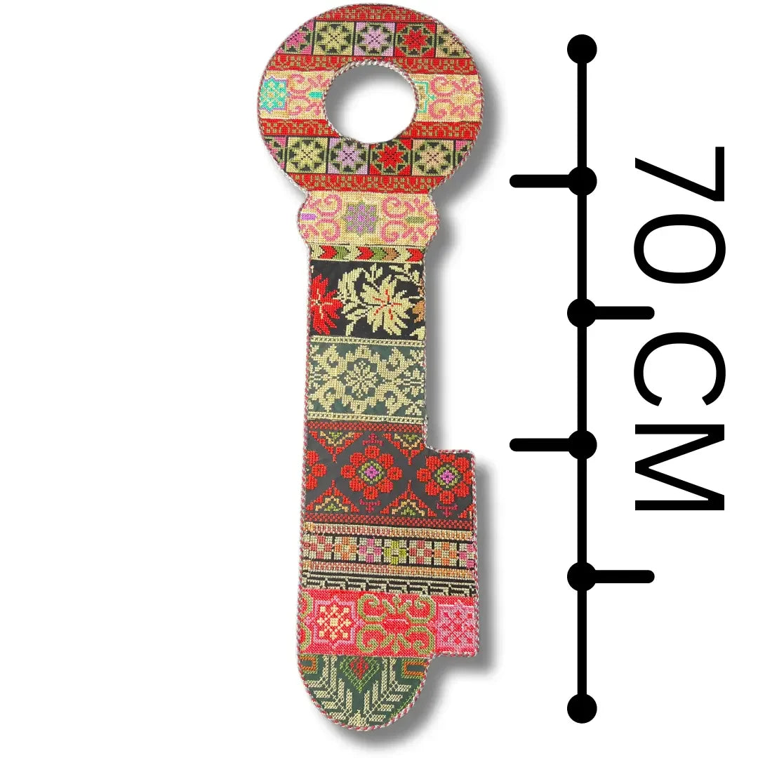 Key-Shaped Tatreez Home Decor - High-Quality Craftsmanship Palestinian Elegance