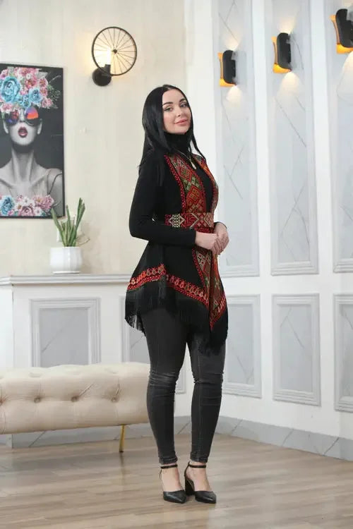 Craftsmanship at Its Finest: Intricate Embroidery Vest Palestinian Elegance