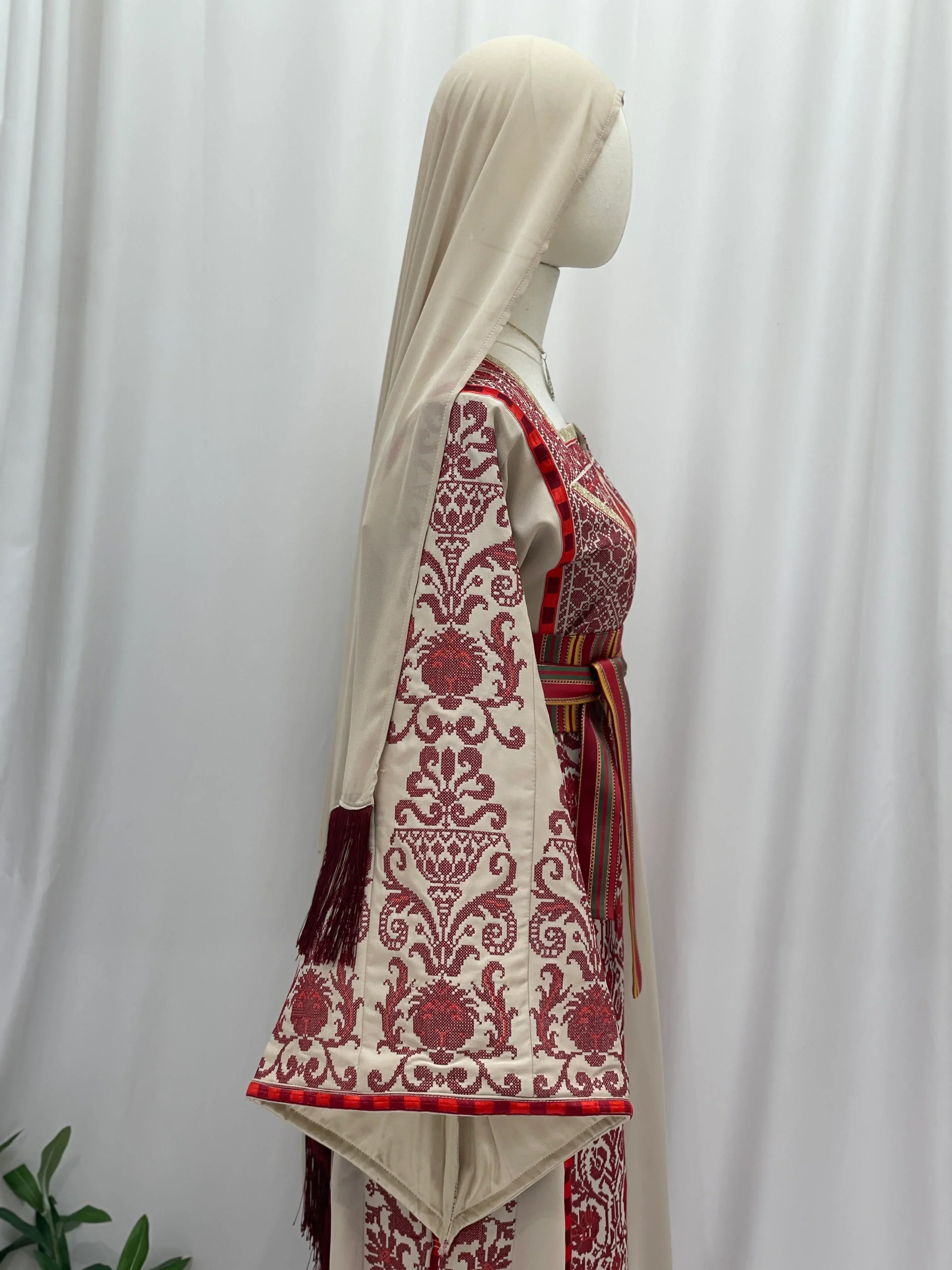 Traditional Palestinian Embroidered Thobe – with Saiah Belt