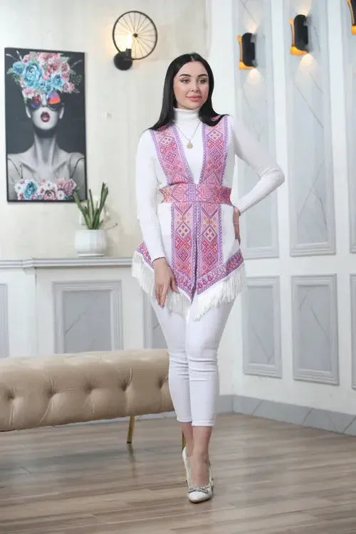 Craftsmanship at Its Finest: Intricate Embroidery Vest Palestinian Elegance