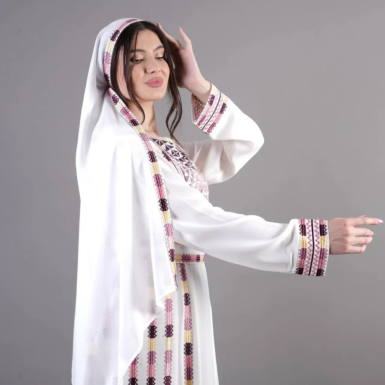 Unique Embroidery Manjal Thoub: Elegance and Intricate Craftsmanship Palestinian Elegance