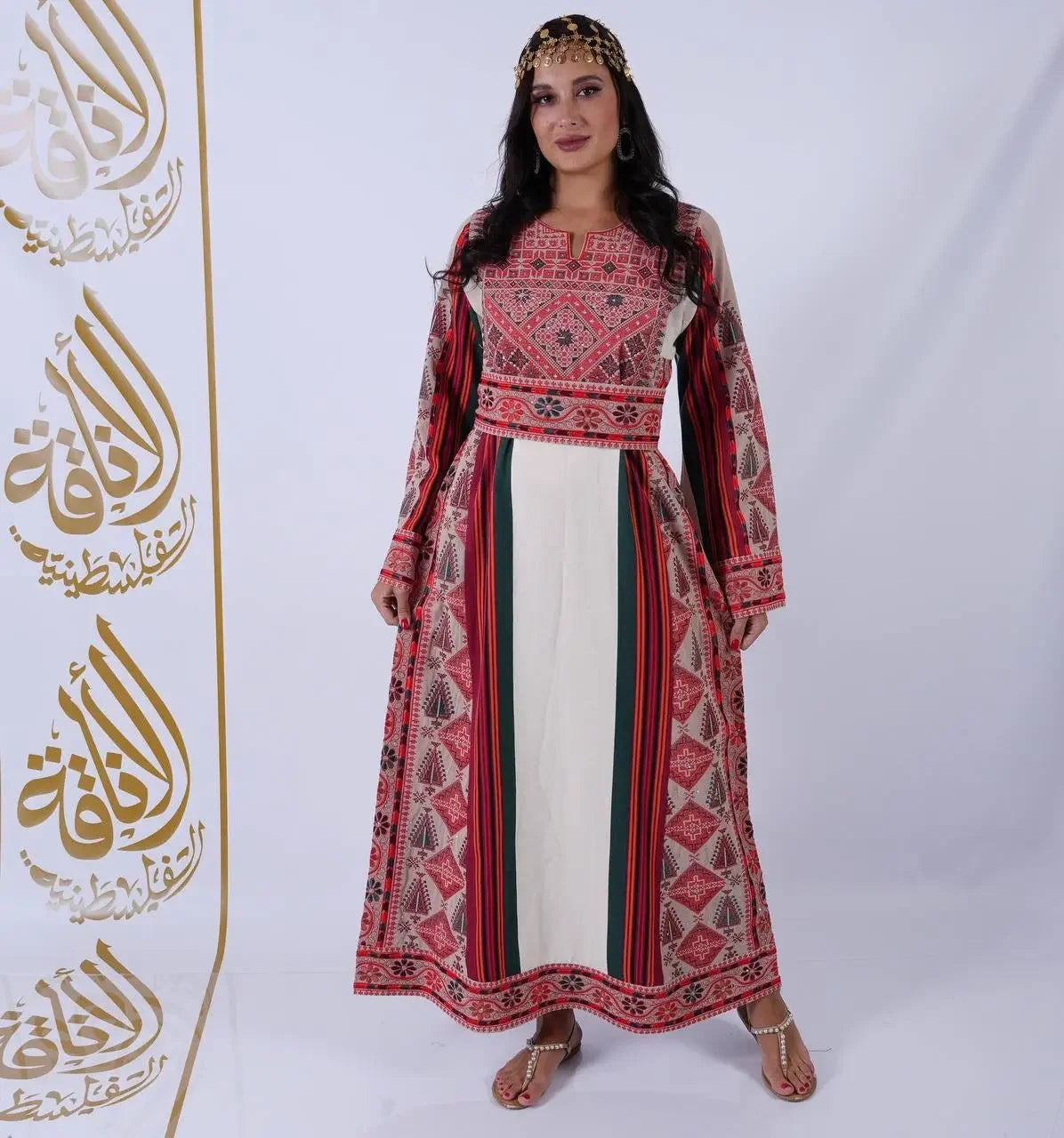 Trendy Majdlawi Thoub: Tradition Meets Modern Style Palestinian Elegance