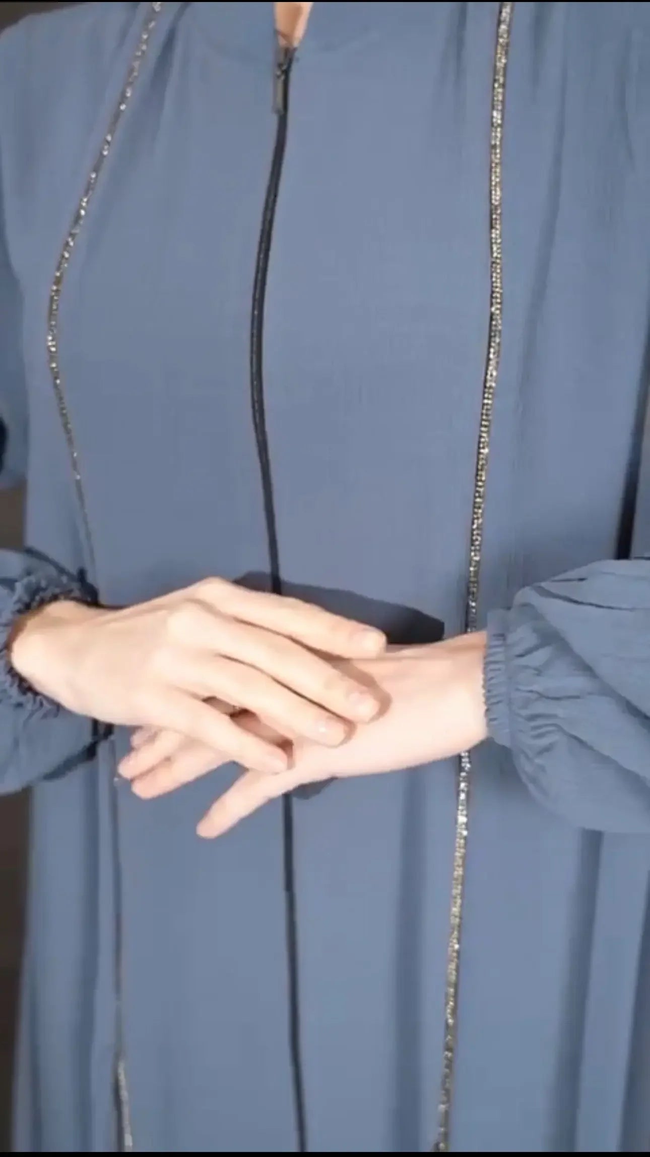 Maxi Yurio Abaya: Traditional Modesty Meets Modern Style - Palestinian Elegance