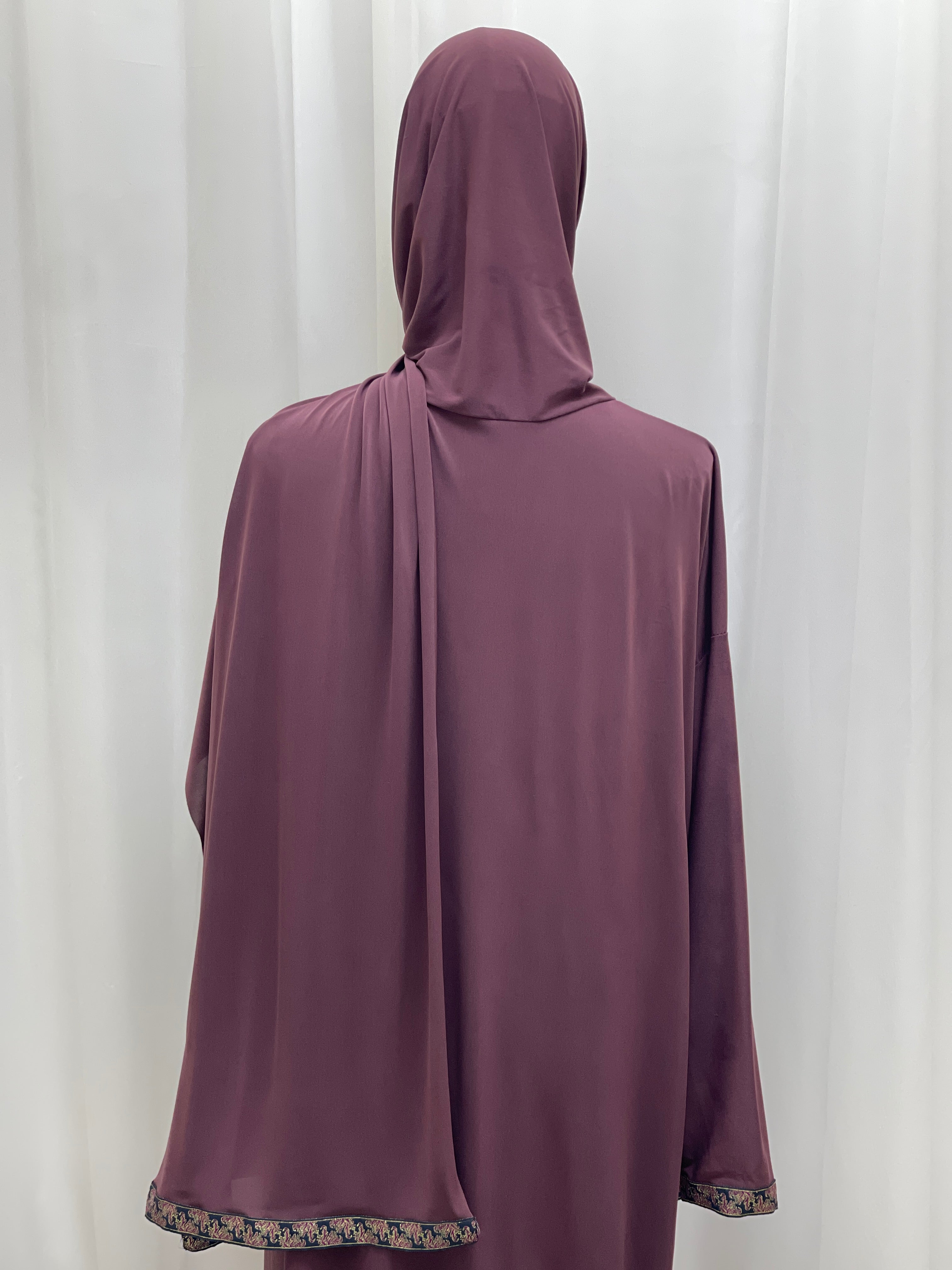 عباءة صلاة فلسطينية أنيقة من قطعة واحدة