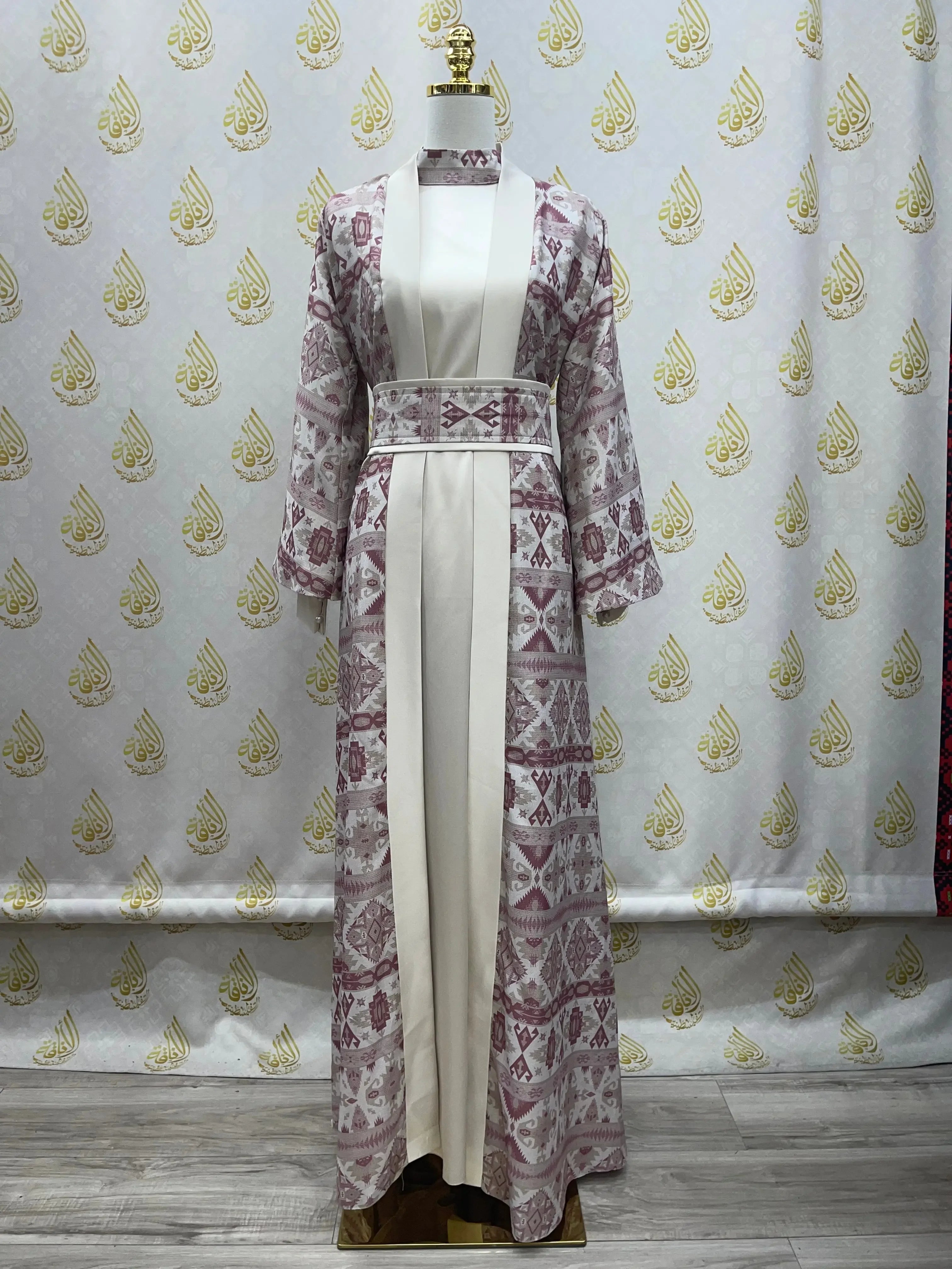 Satin Silk Kaftan: Luxurious Comfort and Elegant Style Palestinian Elegance