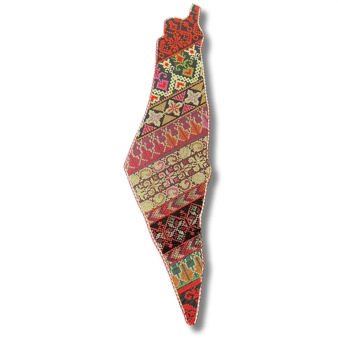 Luxurious Tatreez Palestine Map Home Accent – Timeless Cultural Craftsmanship Palestinian Elegance