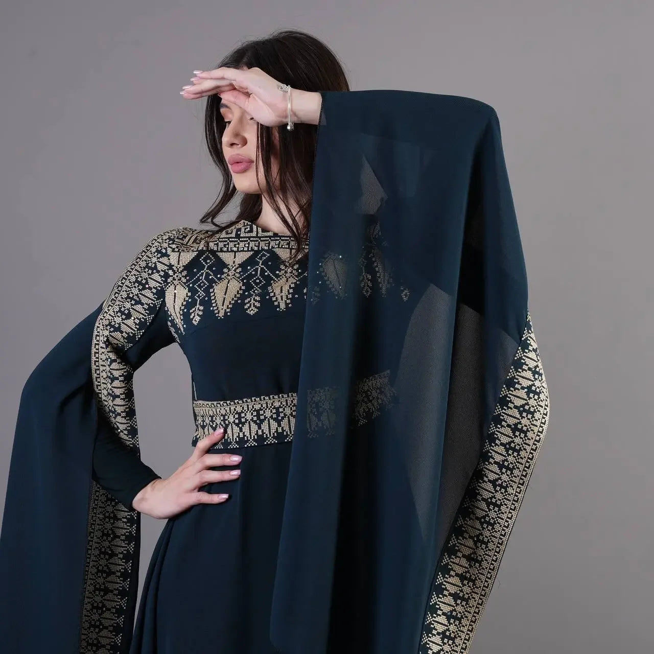 Modern Embroidery Dress: Elegant Luxury and Unique Style Palestinian Elegance