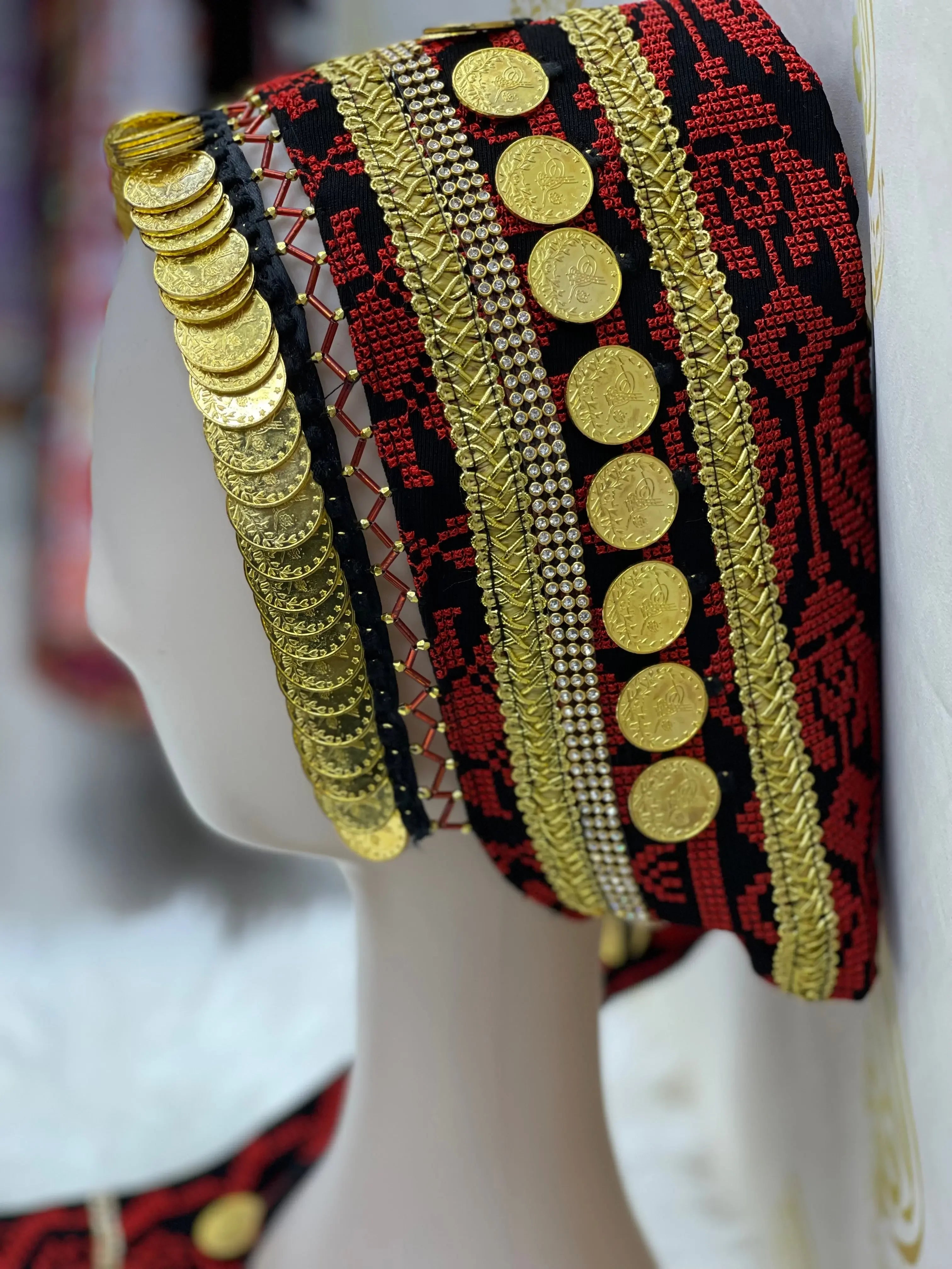 High Quality Head Piece Lerat: Luxurious Comfort and Elegant Style Palestinian Elegance