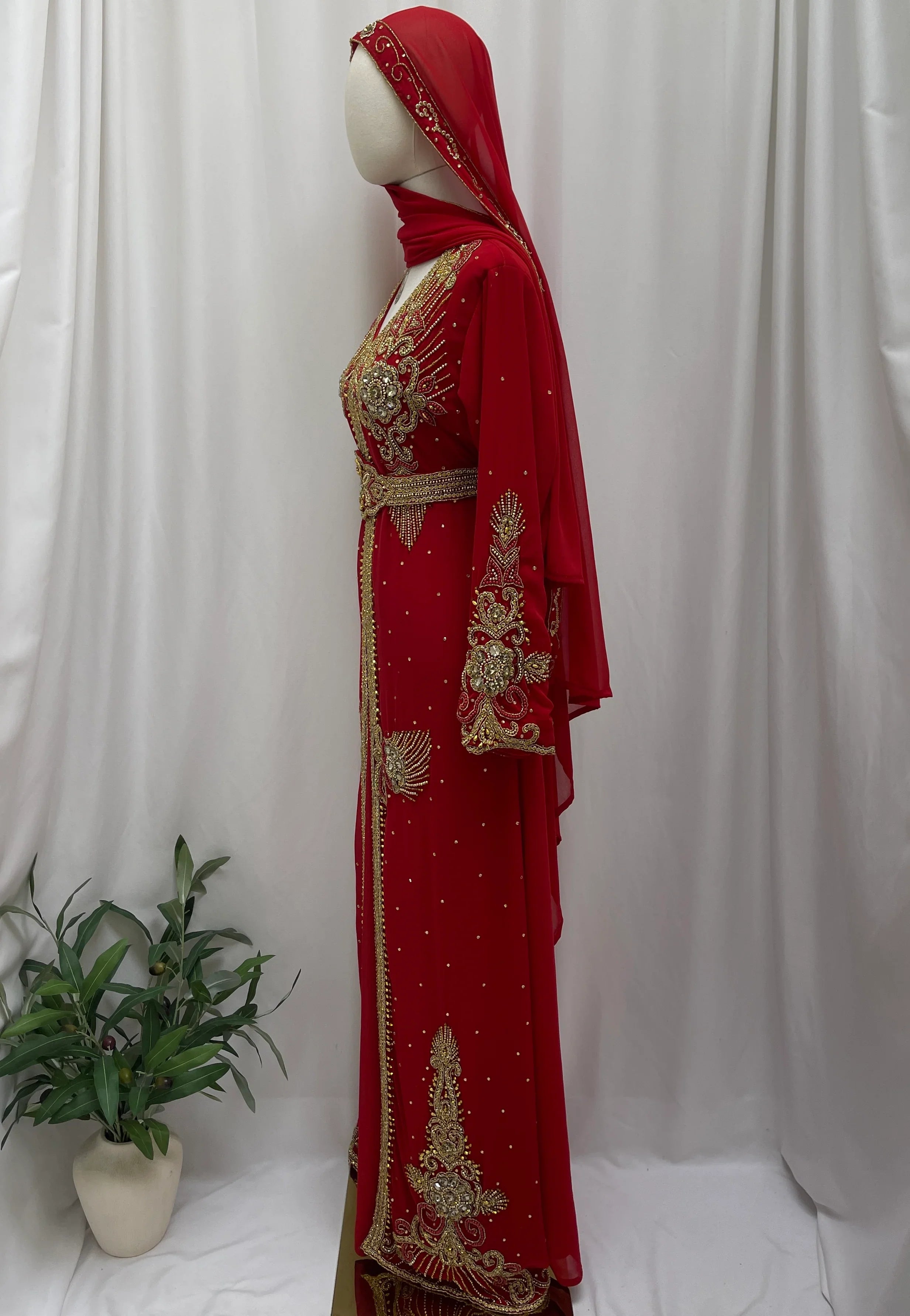 قفطان بنظرة شرقية