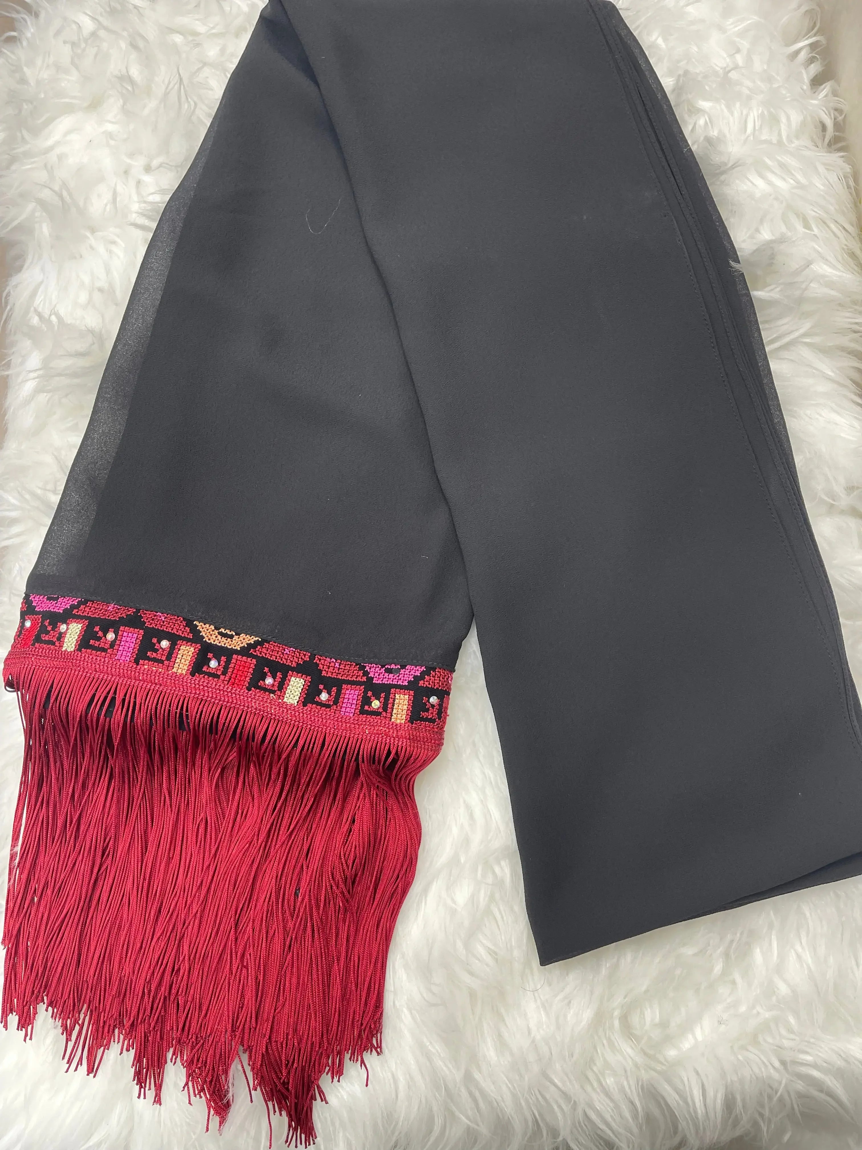 khirka hadab with Tatreez Palestinian Elegance