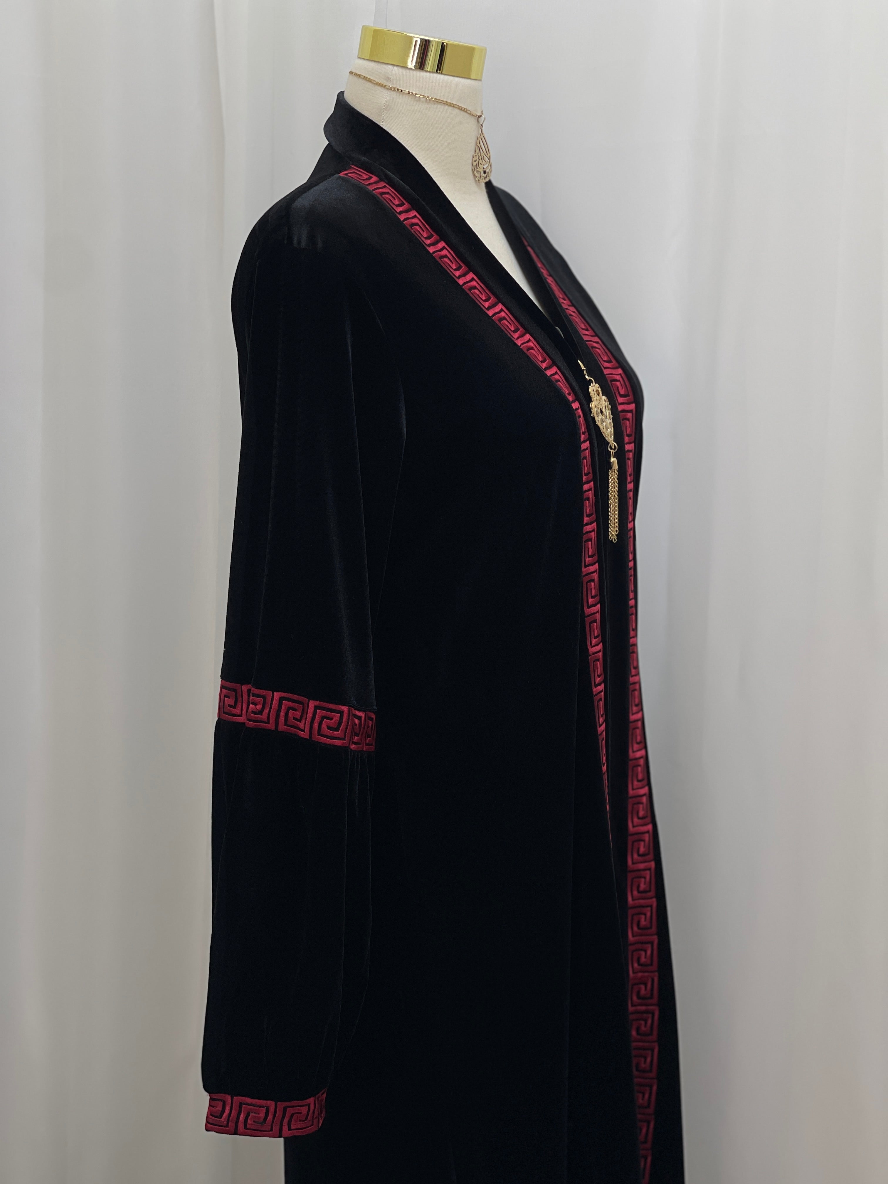 Aurelia Velvet Abaya