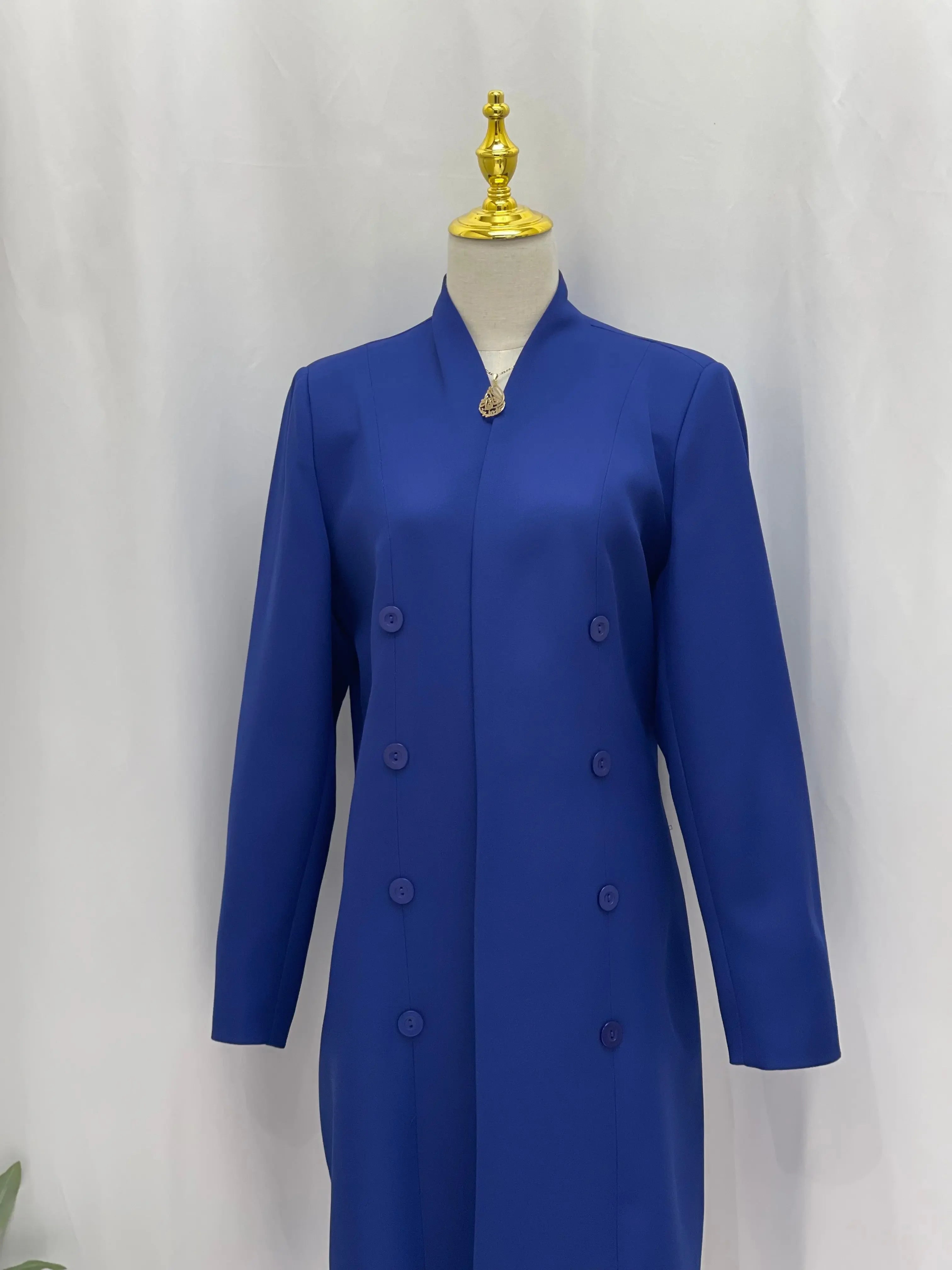 Professional Elegance: Formal Suits Palestinian Elegance