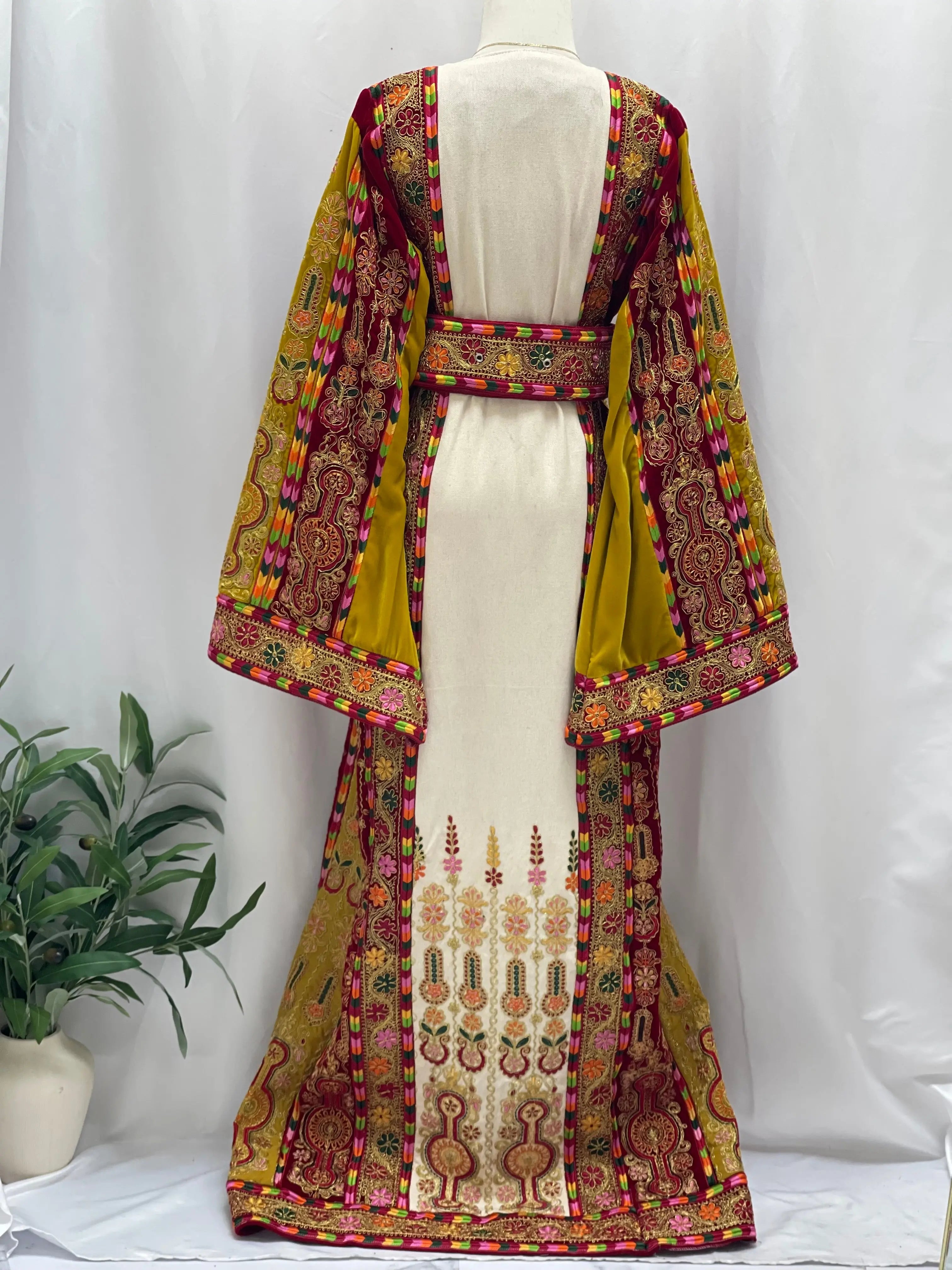 Jinan Embroidered Kasab Malaka - Velvet & Etamin Elegance Palestinian Elegance