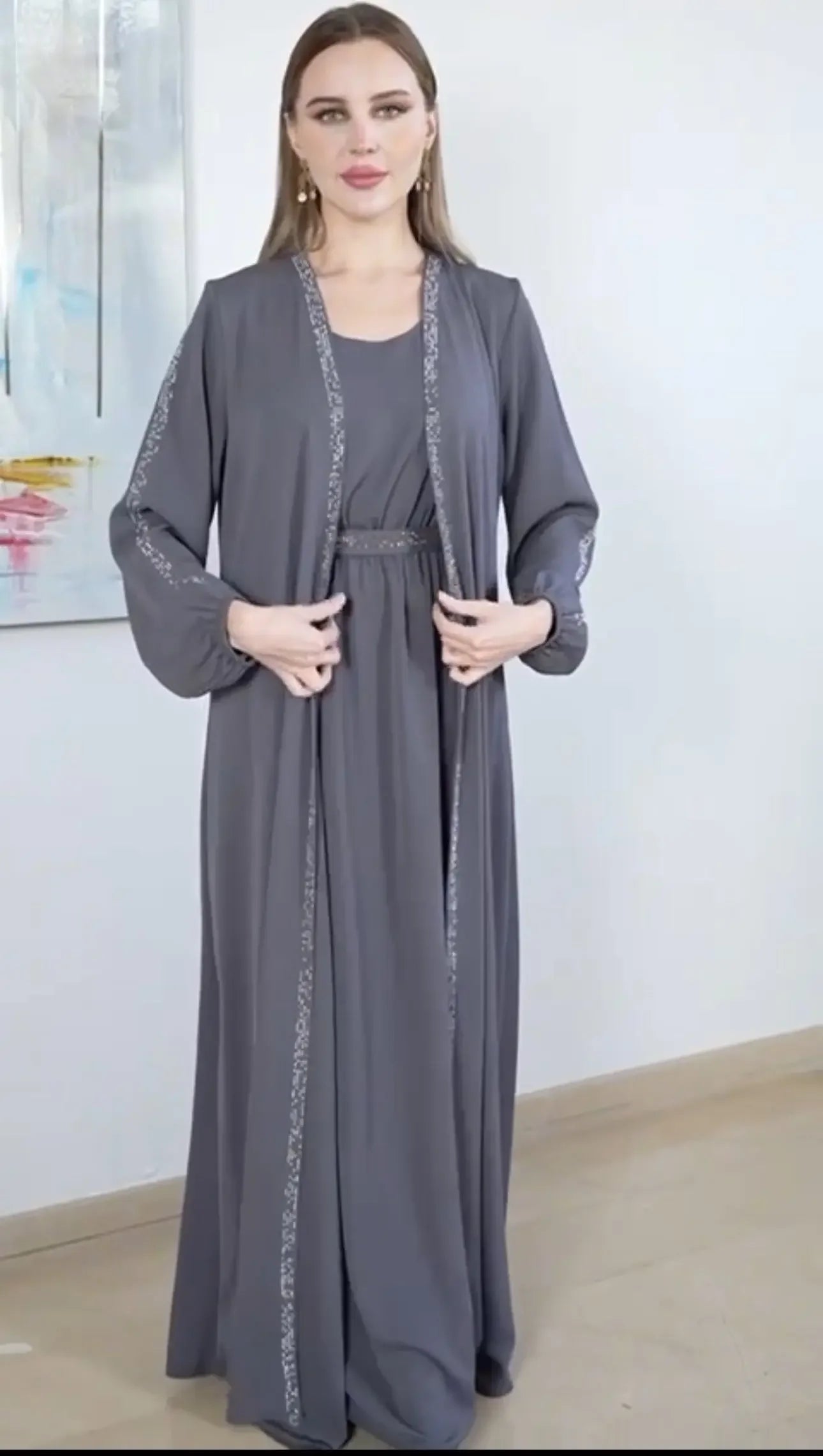 Classic Abaya: Timeless Elegance and Sophisticated Style Palestinian Elegance