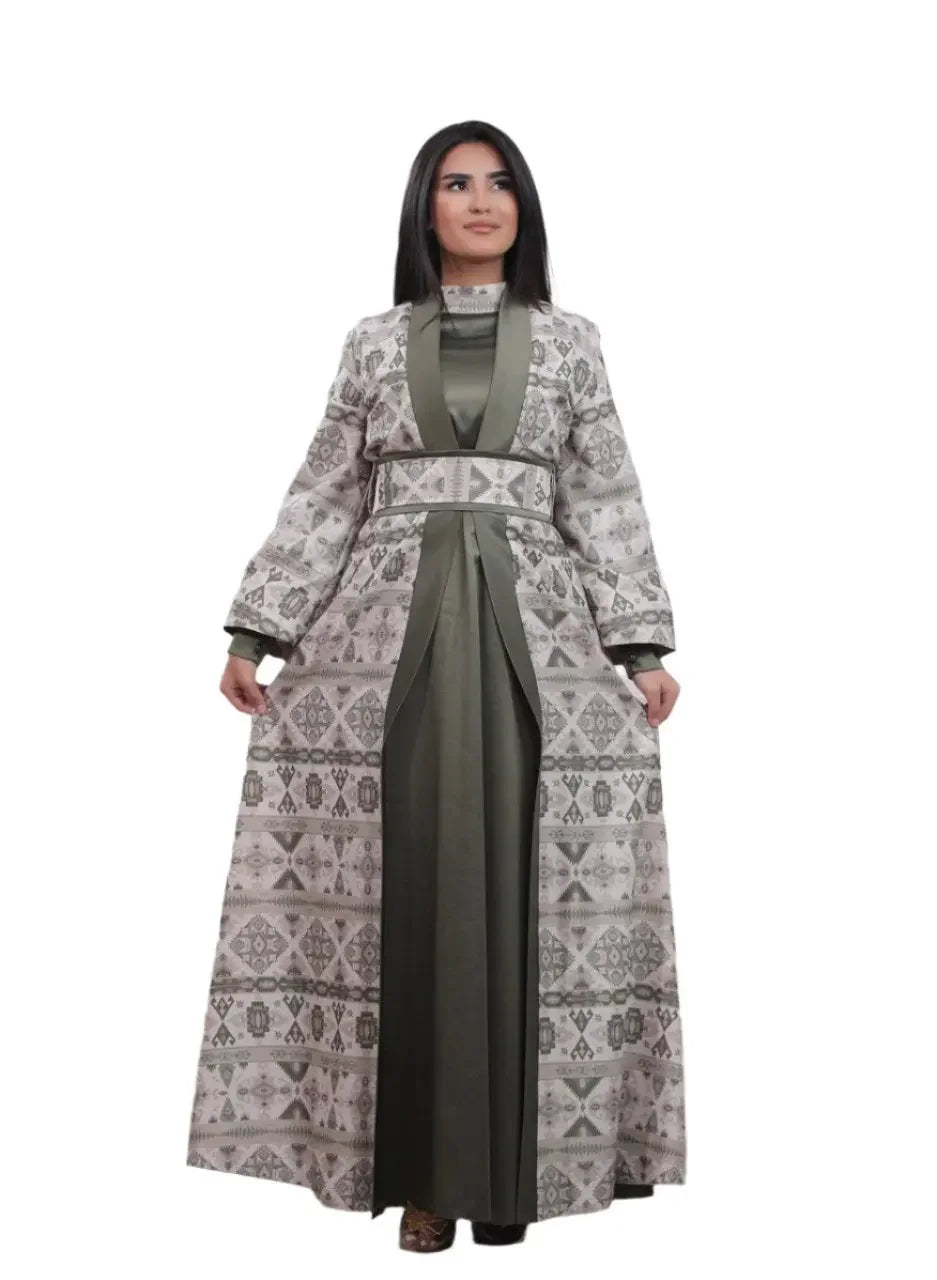 Satin Silk Kaftan: Luxurious Comfort and Elegant Style Palestinian Elegance