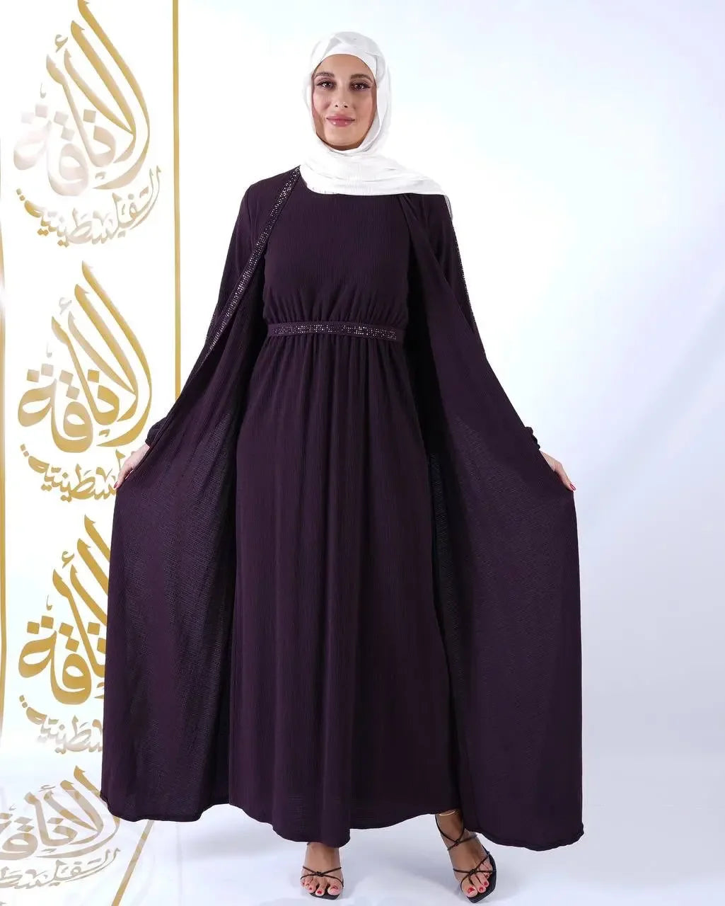 Classic Abaya: Timeless Elegance and Sophisticated Style Palestinian Elegance