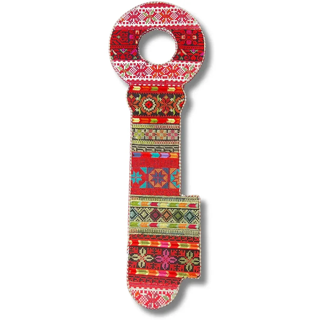 Key-Shaped Tatreez Design Accessory - High-Quality Craftsmanship Palestinian Elegance