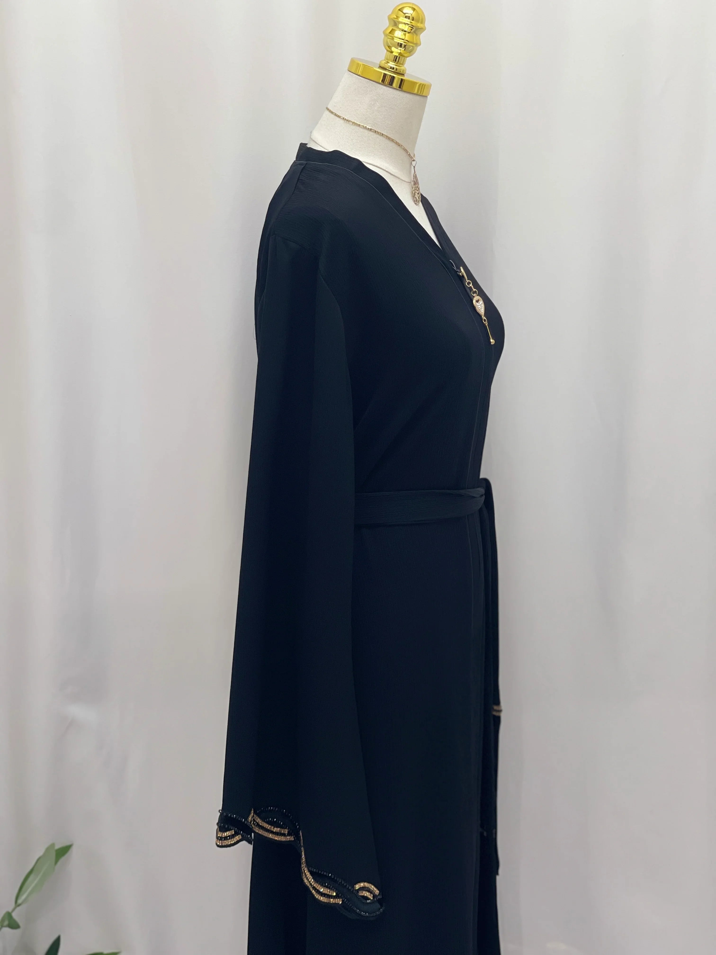 Sukoon Simply Abaya