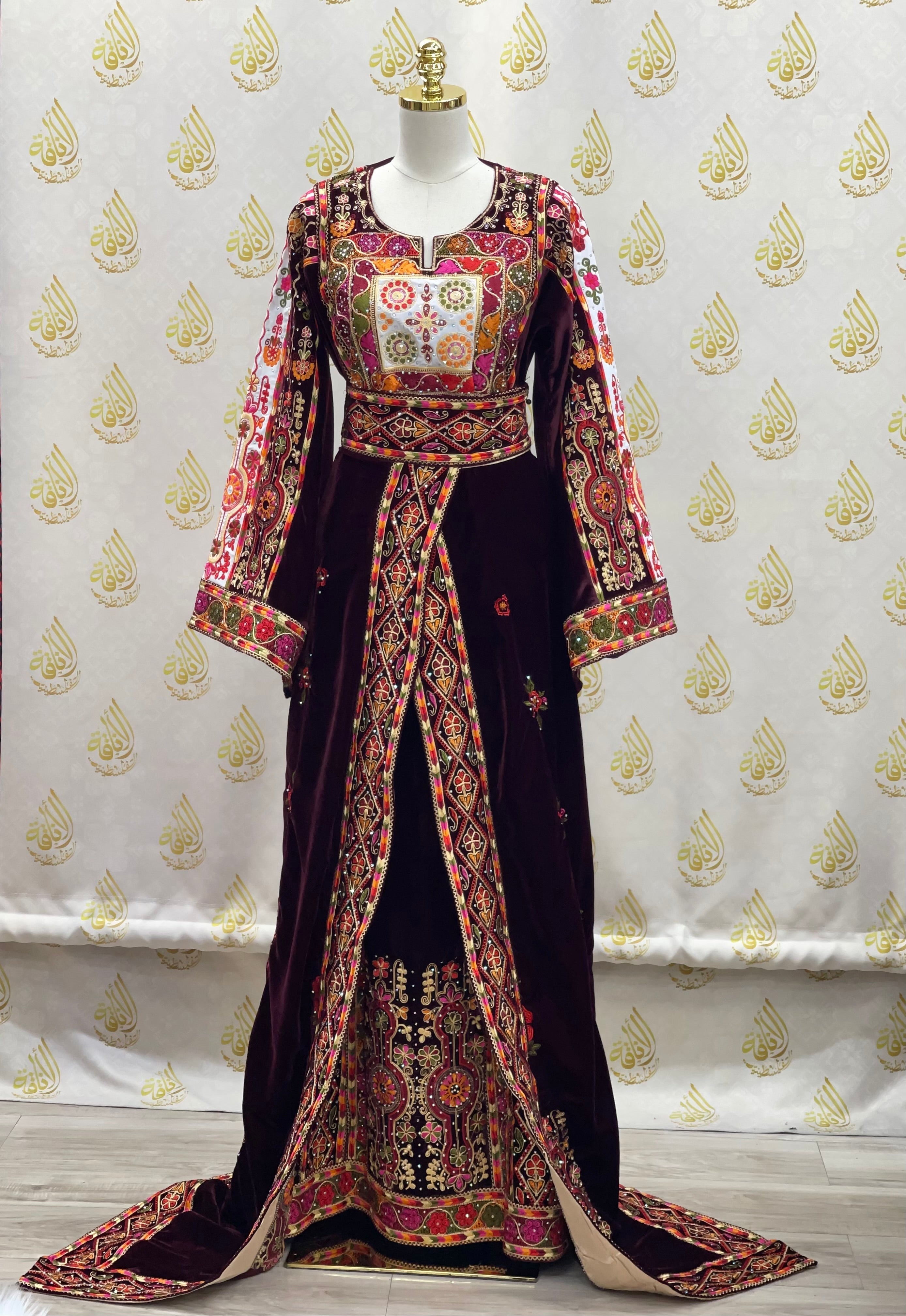 Embroidered Velvet Malka Thoub & Skirt: Luxurious Elegance & Sophistication Palestinian Elegance