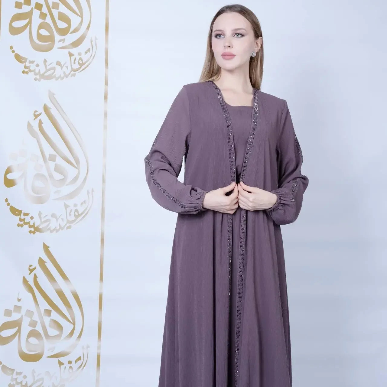 Classic Abaya: Timeless Elegance and Sophisticated Style Palestinian Elegance