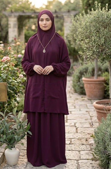 Two-Piece Portable Prayer Set for Comfort and Convenience