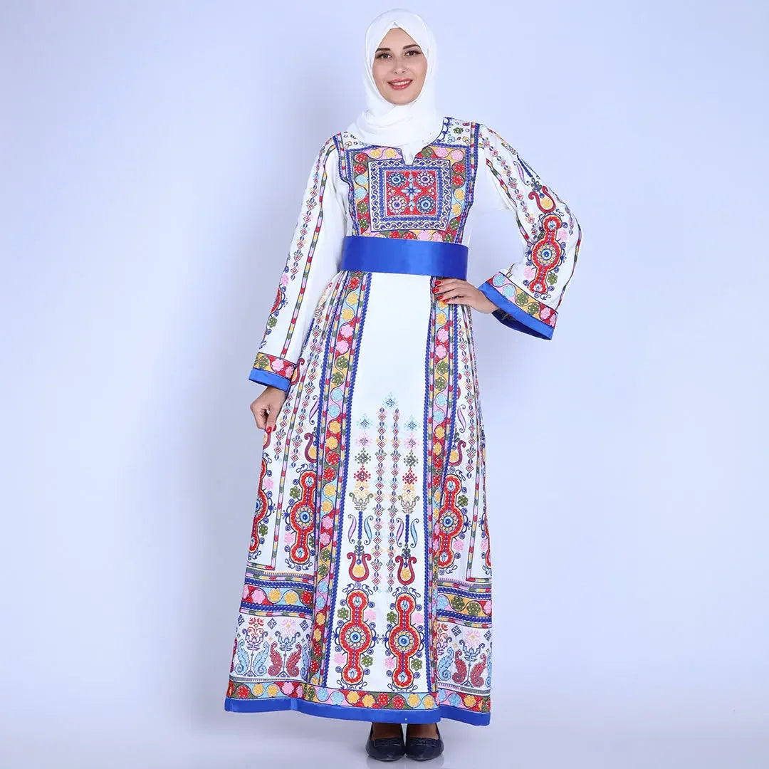 Embroidery Queen Thoub: Tradition and Sophistication Palestinian Elegance