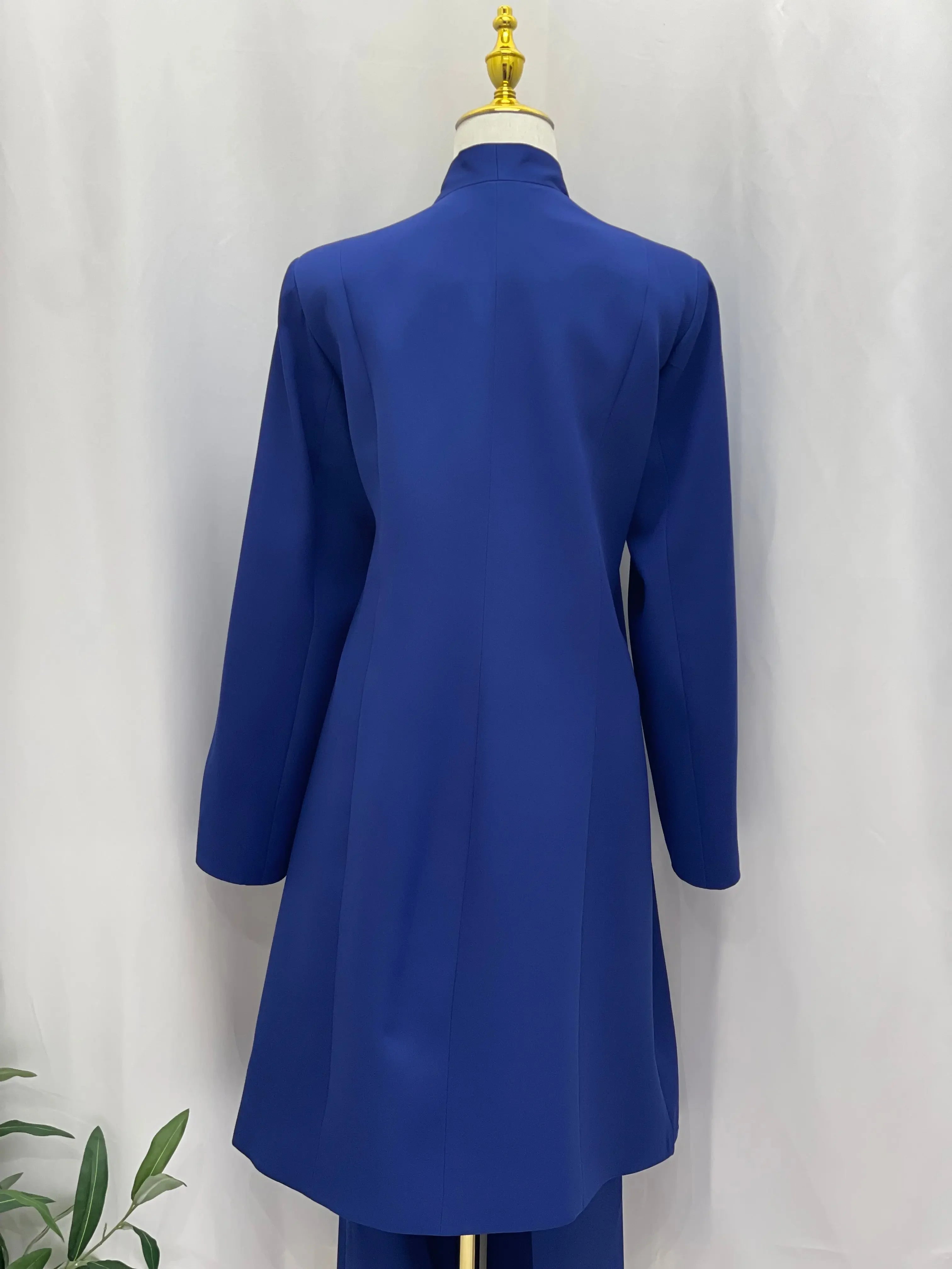 Professional Elegance: Formal Suits Palestinian Elegance