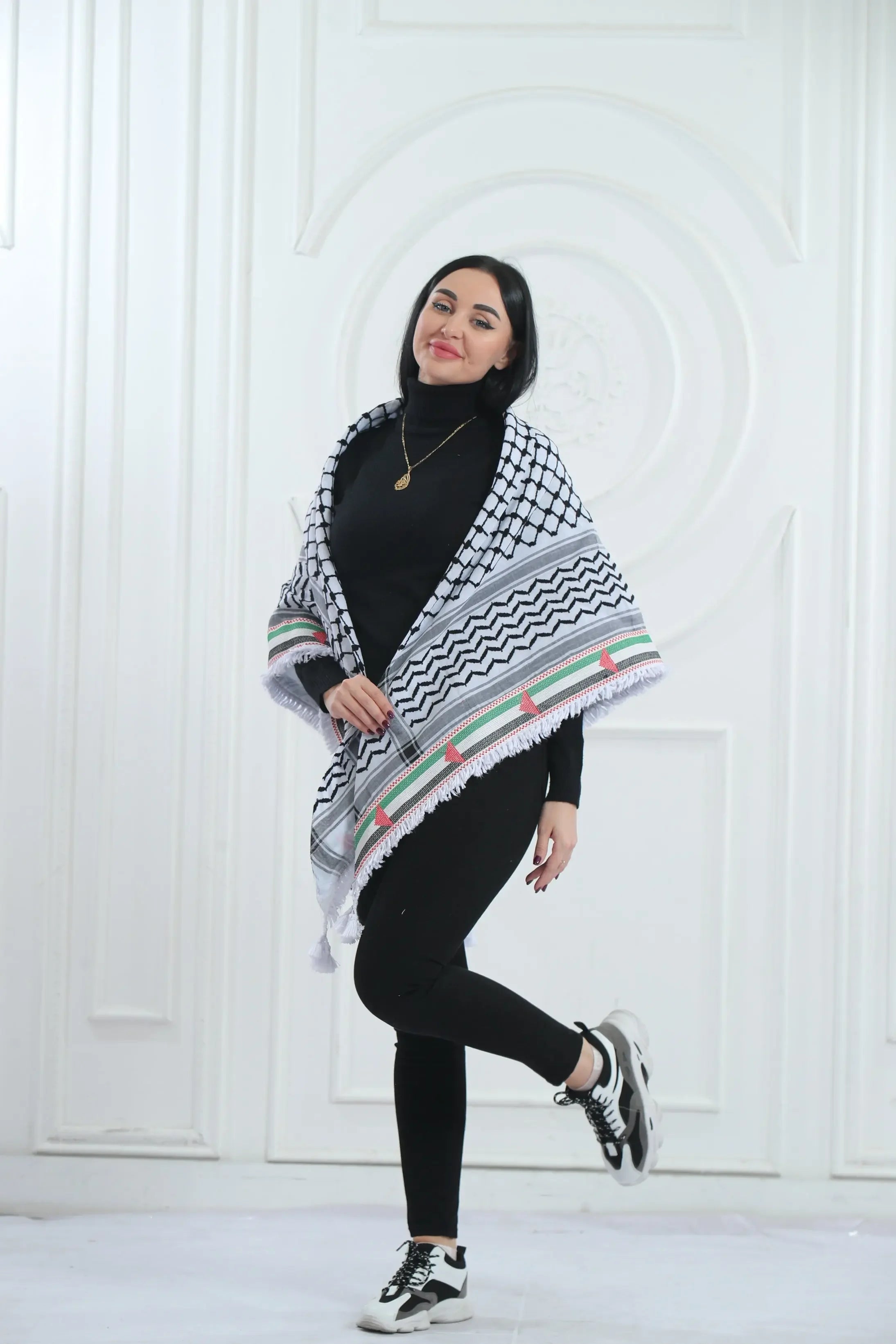 Pride and Heritage: Palestinian Flag Embroidered Kuffia Palestinian Elegance