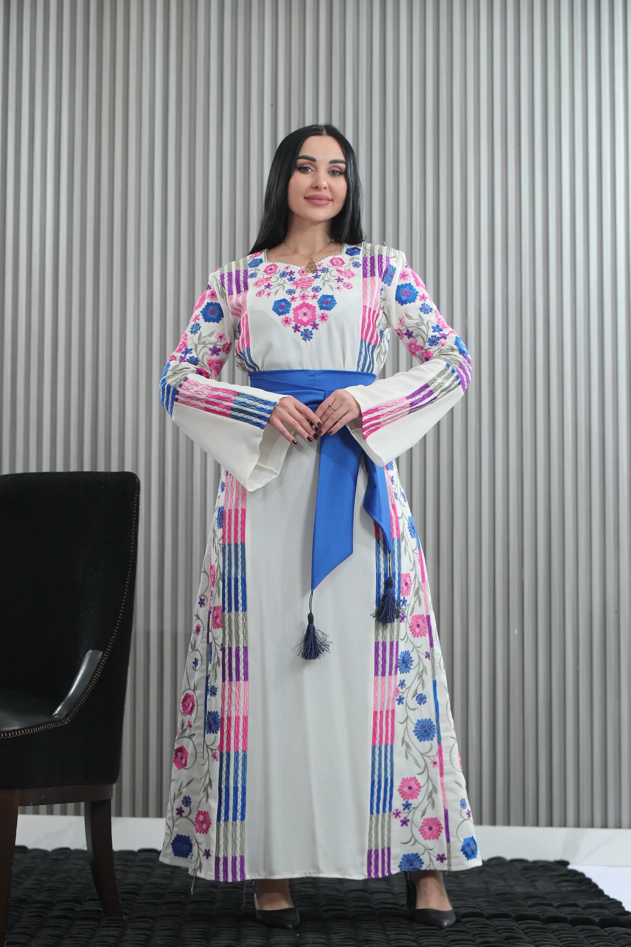 Embroidered White Multicolored Thoub Palestinian Elegance